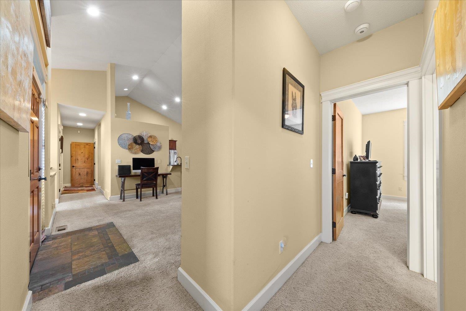 2609 W Hawthorne Rd - Photo 20