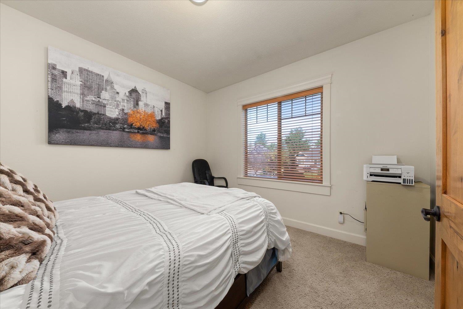 2609 W Hawthorne Rd - Photo 21