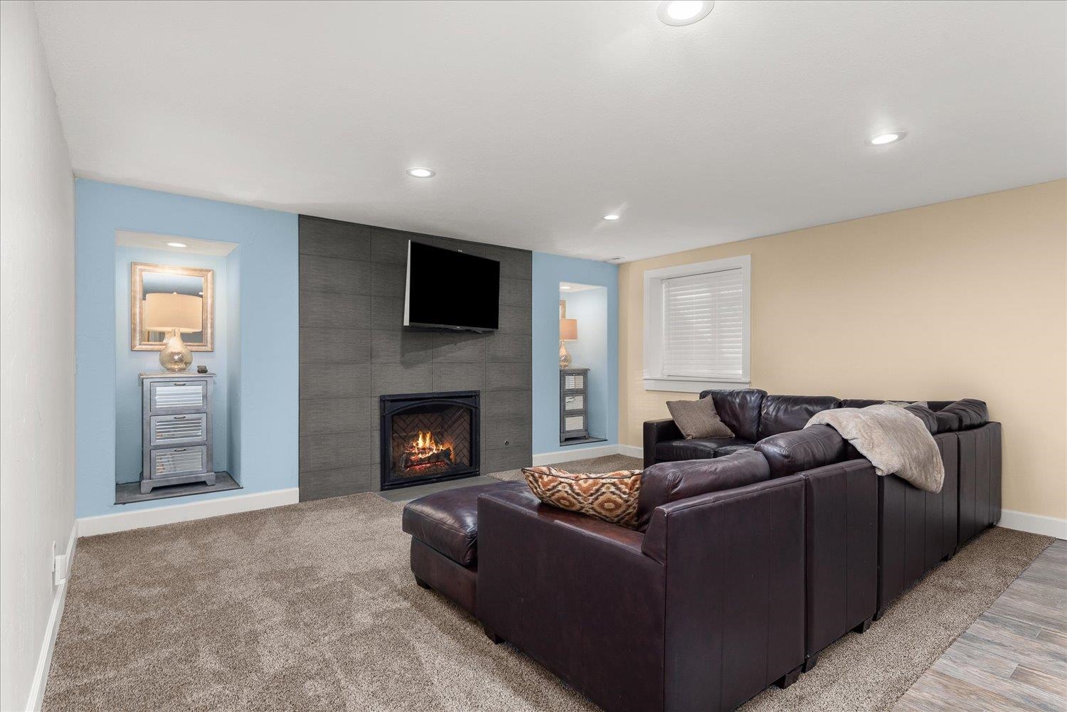 2609 W Hawthorne Rd - Photo 28