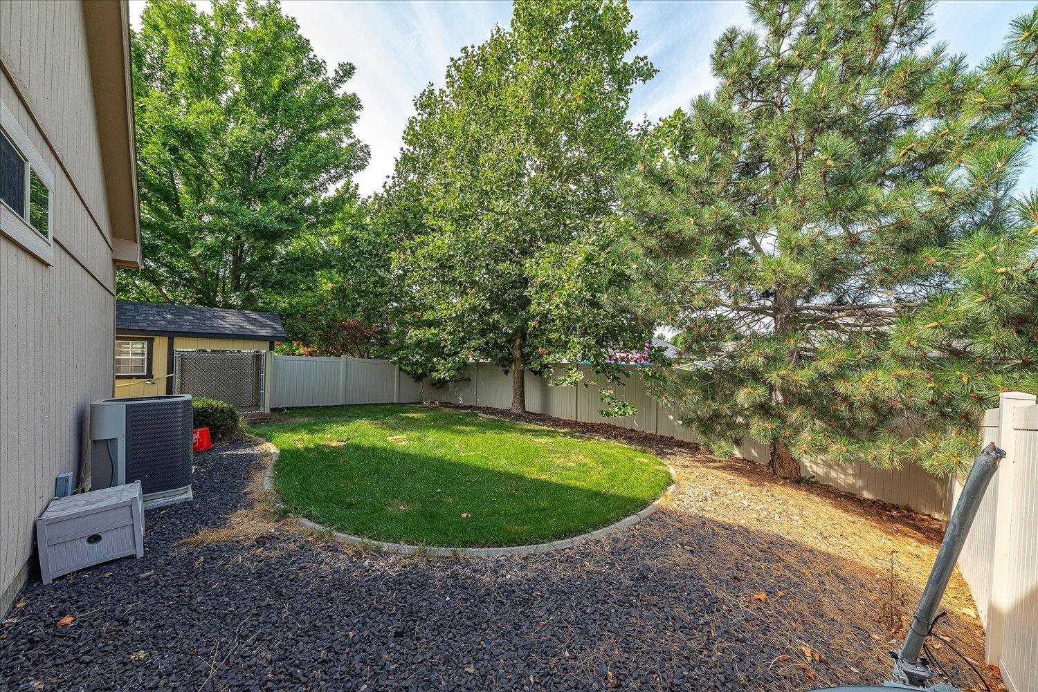 2609 W Hawthorne Rd - Photo 41