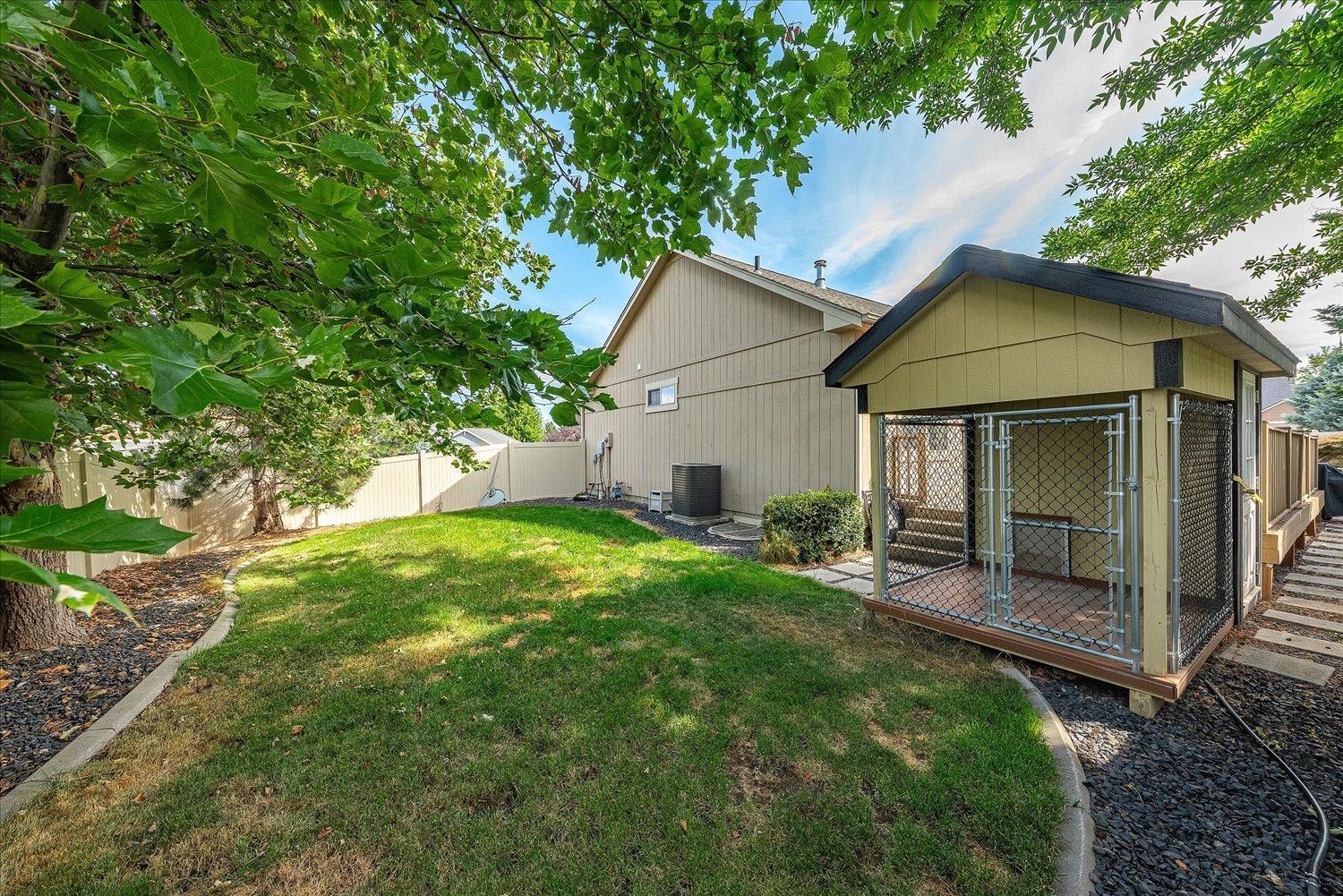 2609 W Hawthorne Rd - Photo 42