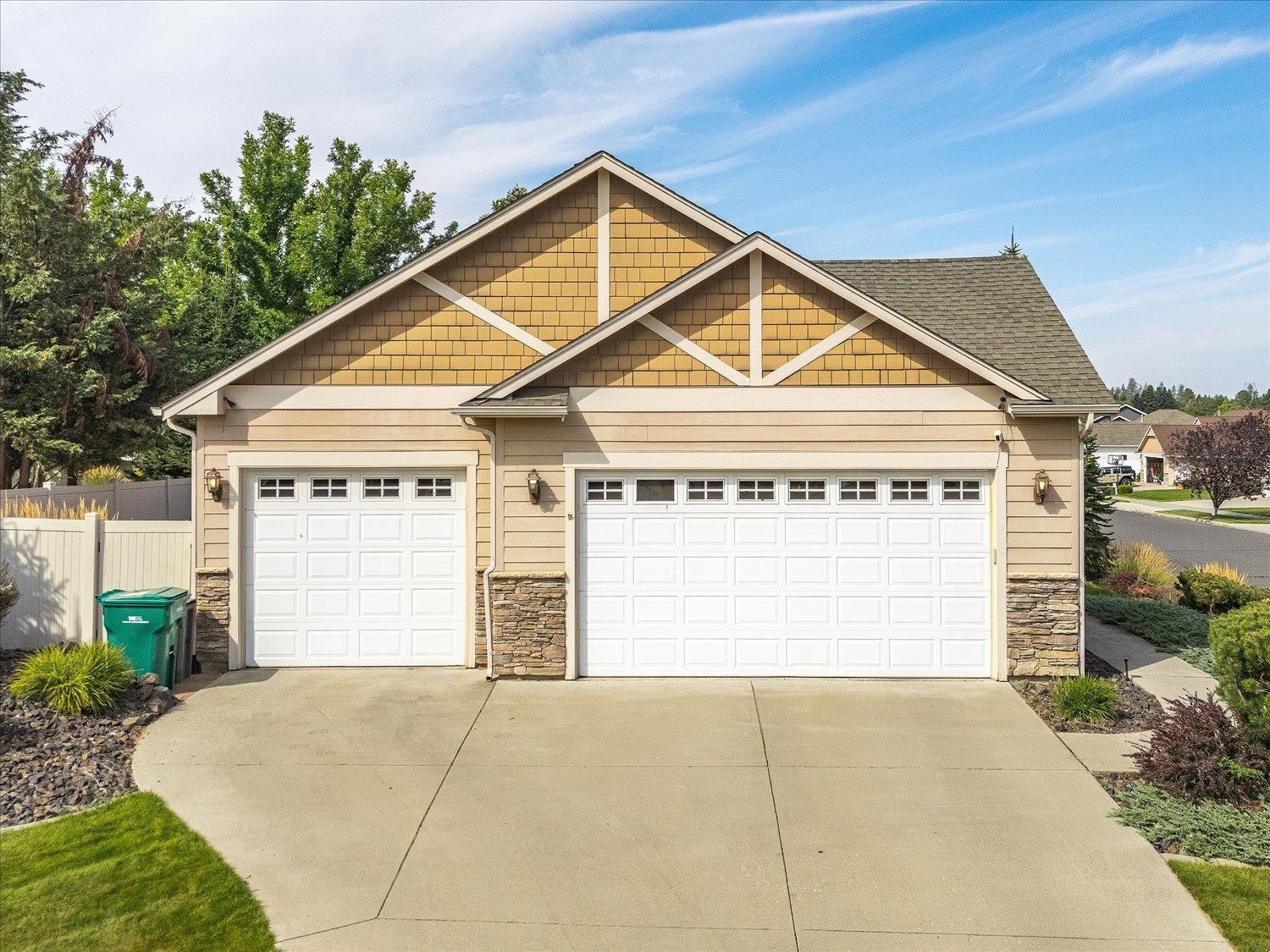 2609 W Hawthorne Rd - Photo 44
