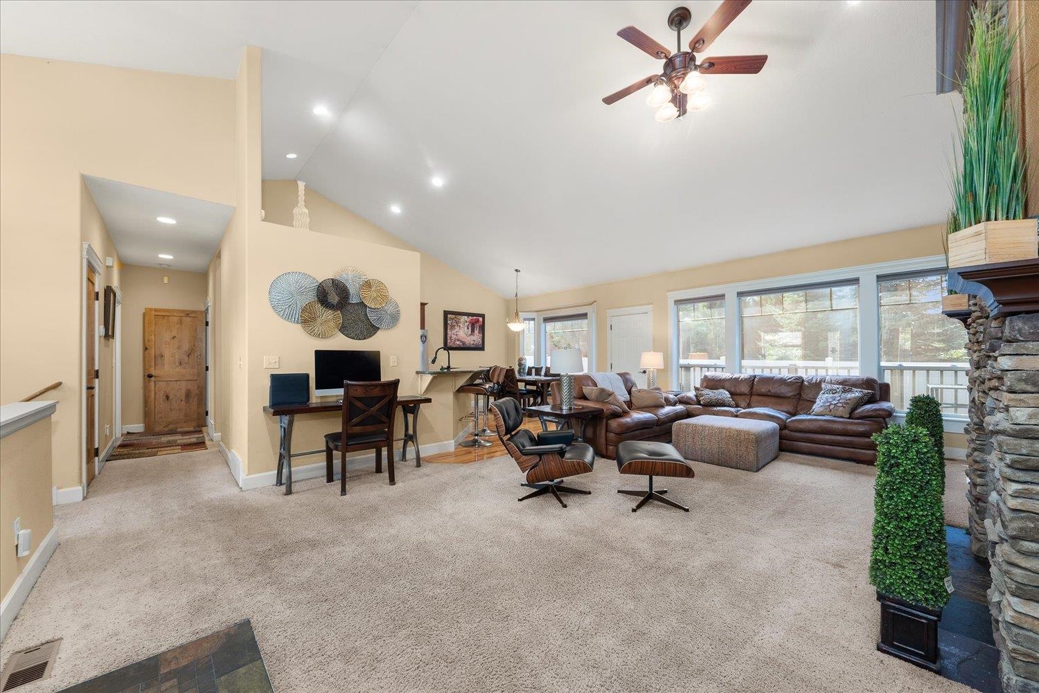 2609 W Hawthorne Rd - Photo 7