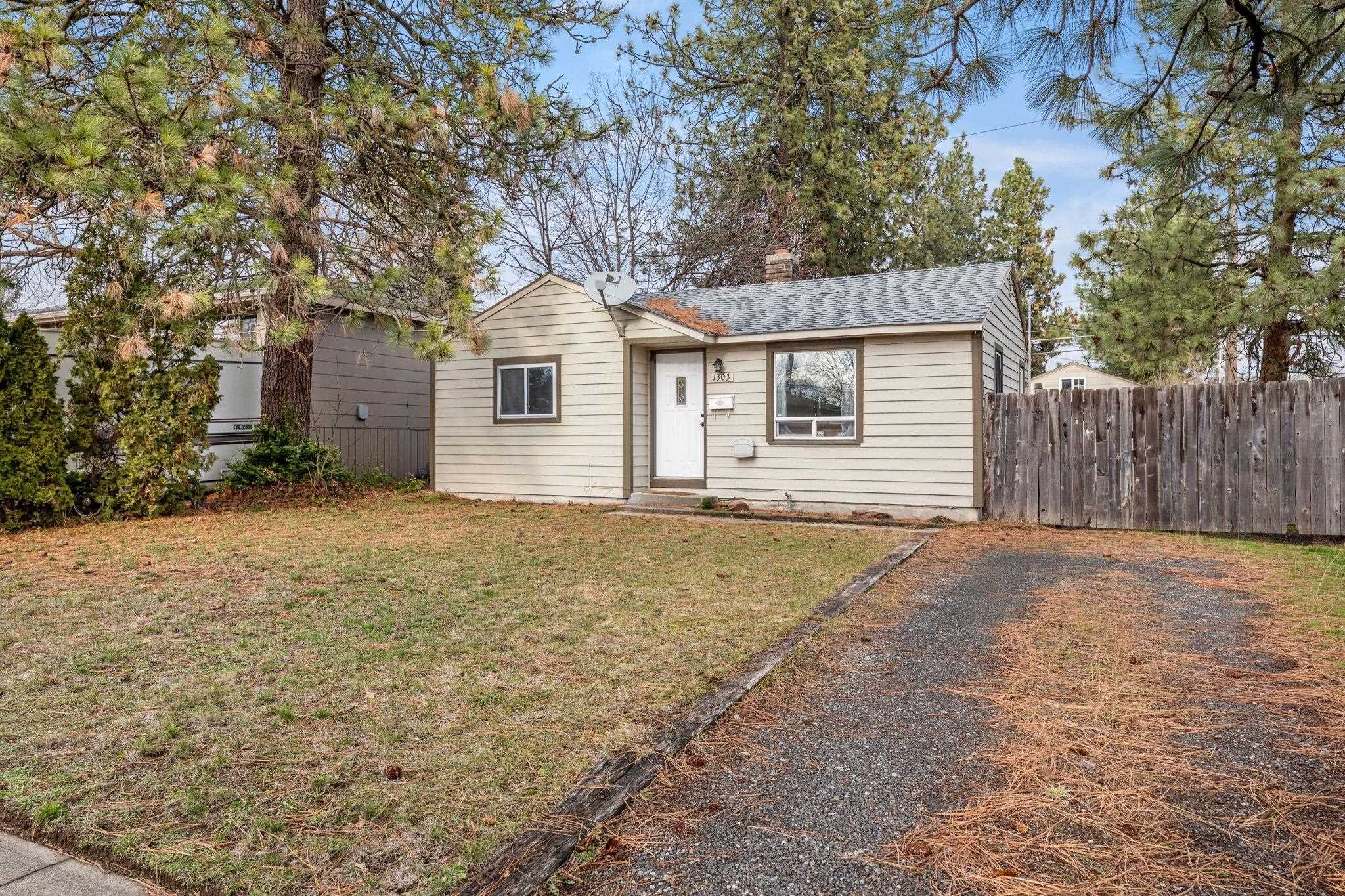 1303 E Dalke Ave - Photo 1