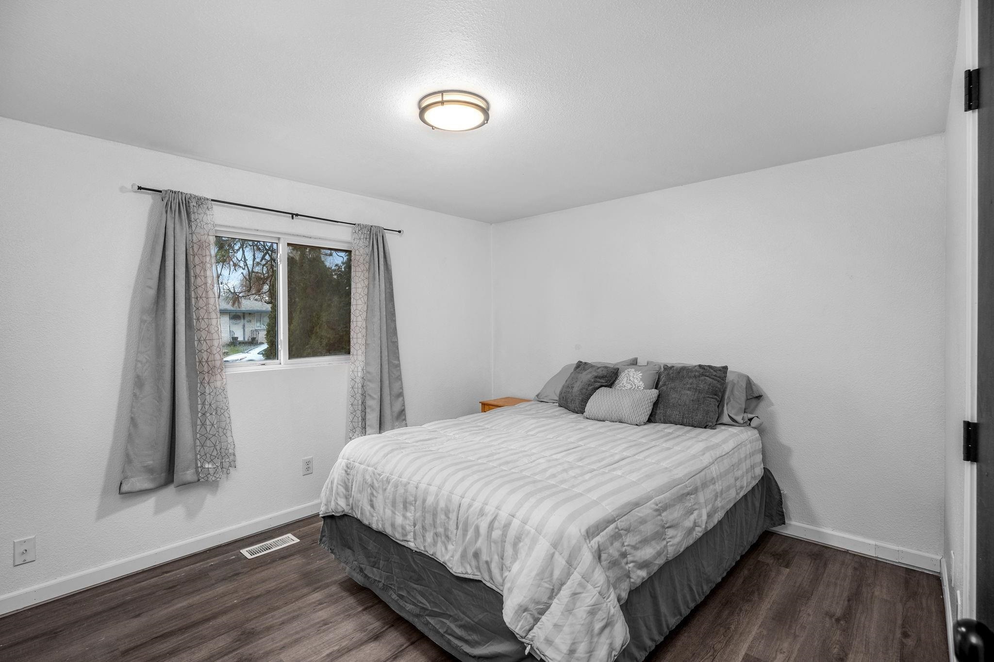 1303 E Dalke Ave - Photo 12