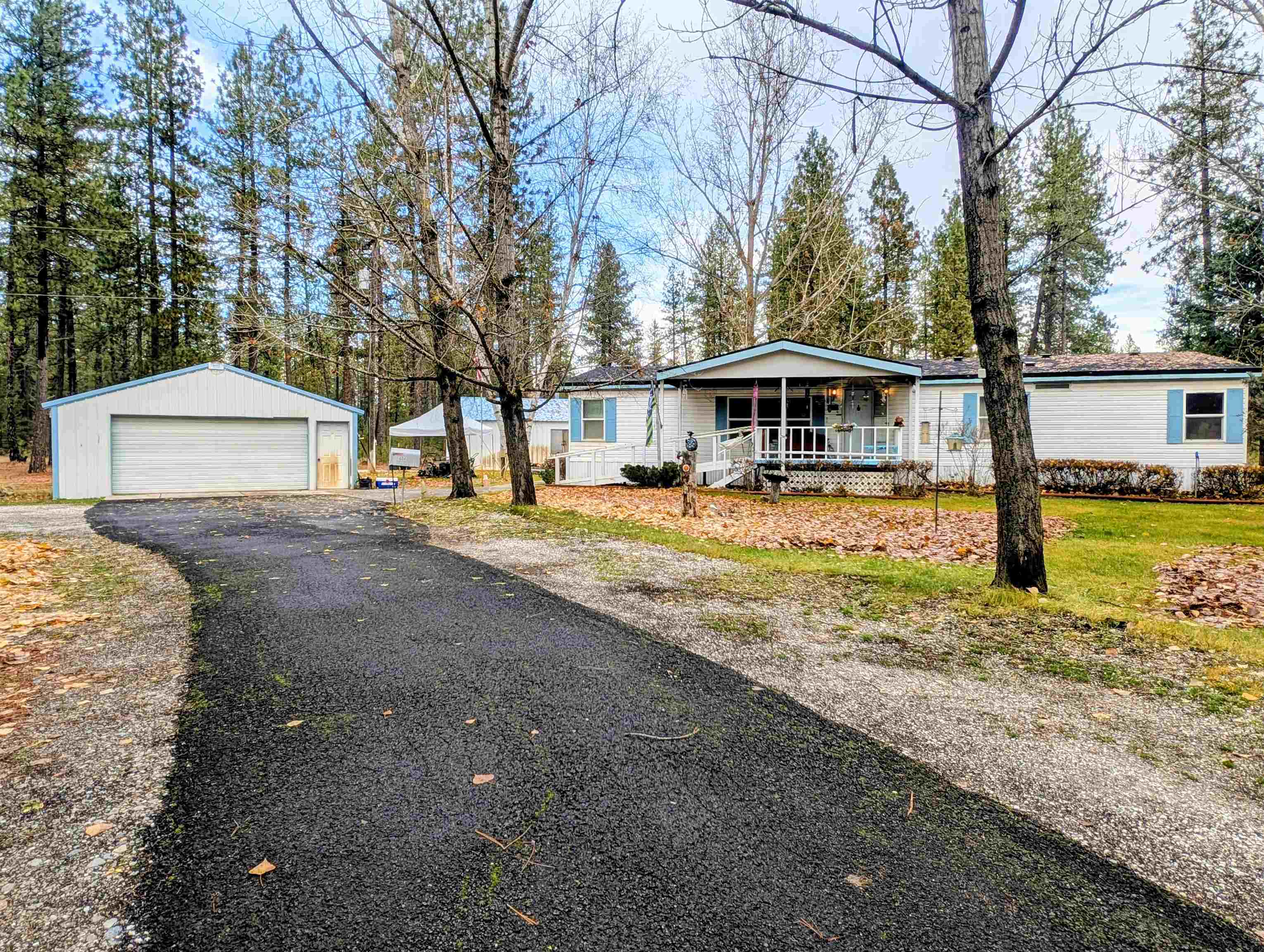4040 Lyon Moss Rd - Photo 1