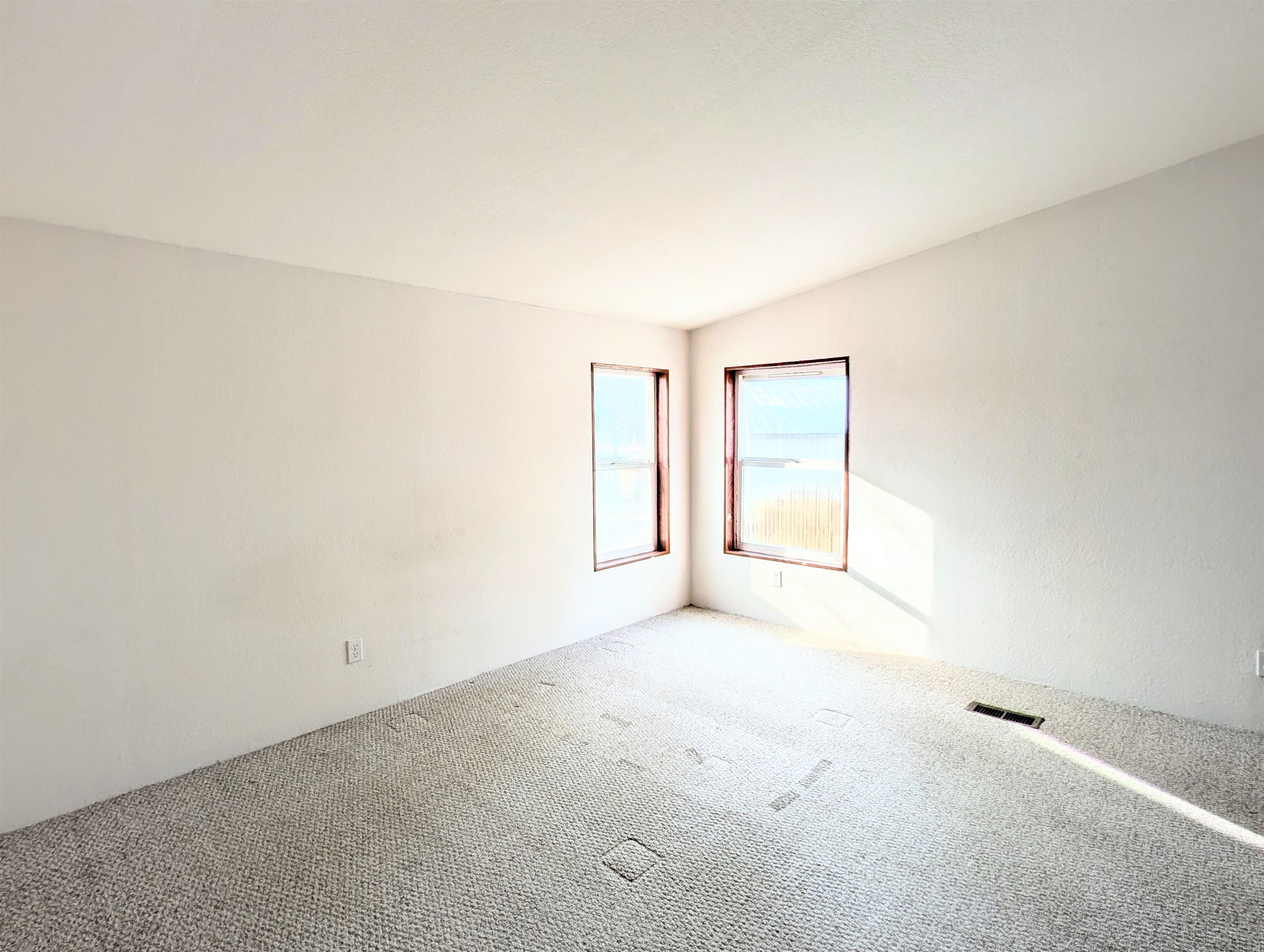 4040 Lyon Moss Rd - Photo 16
