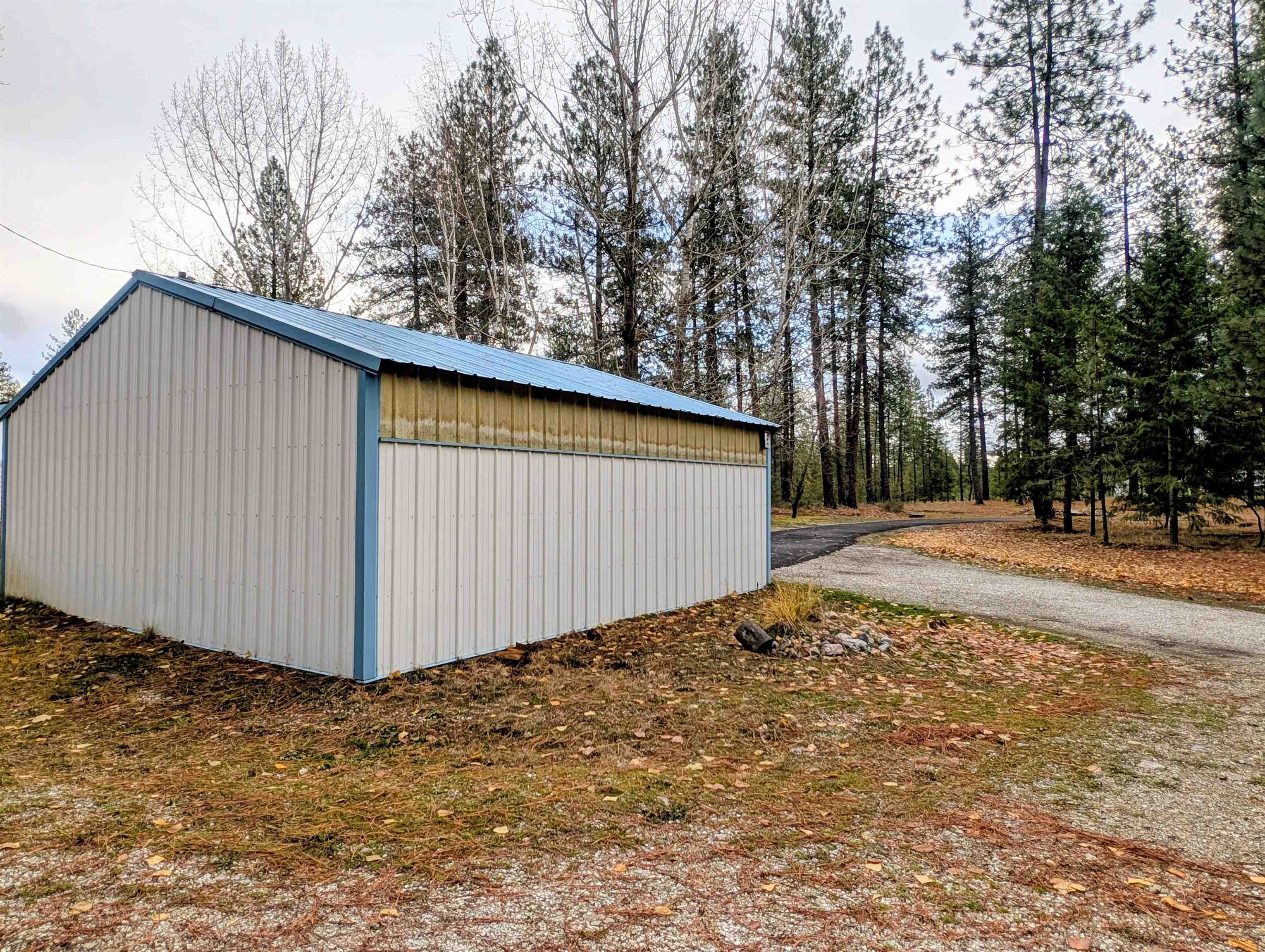 4040 Lyon Moss Rd - Photo 26