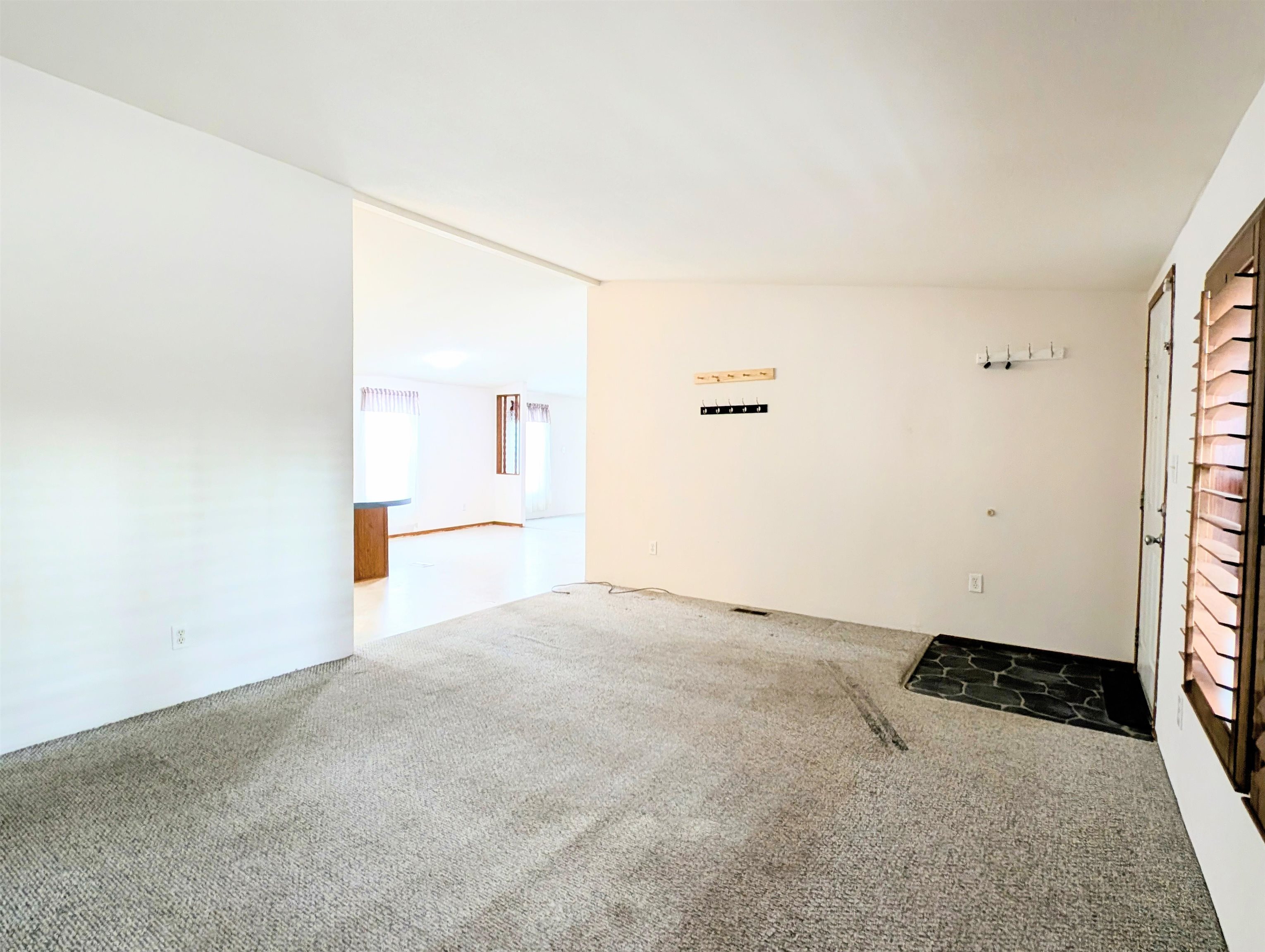 4040 Lyon Moss Rd - Photo 6