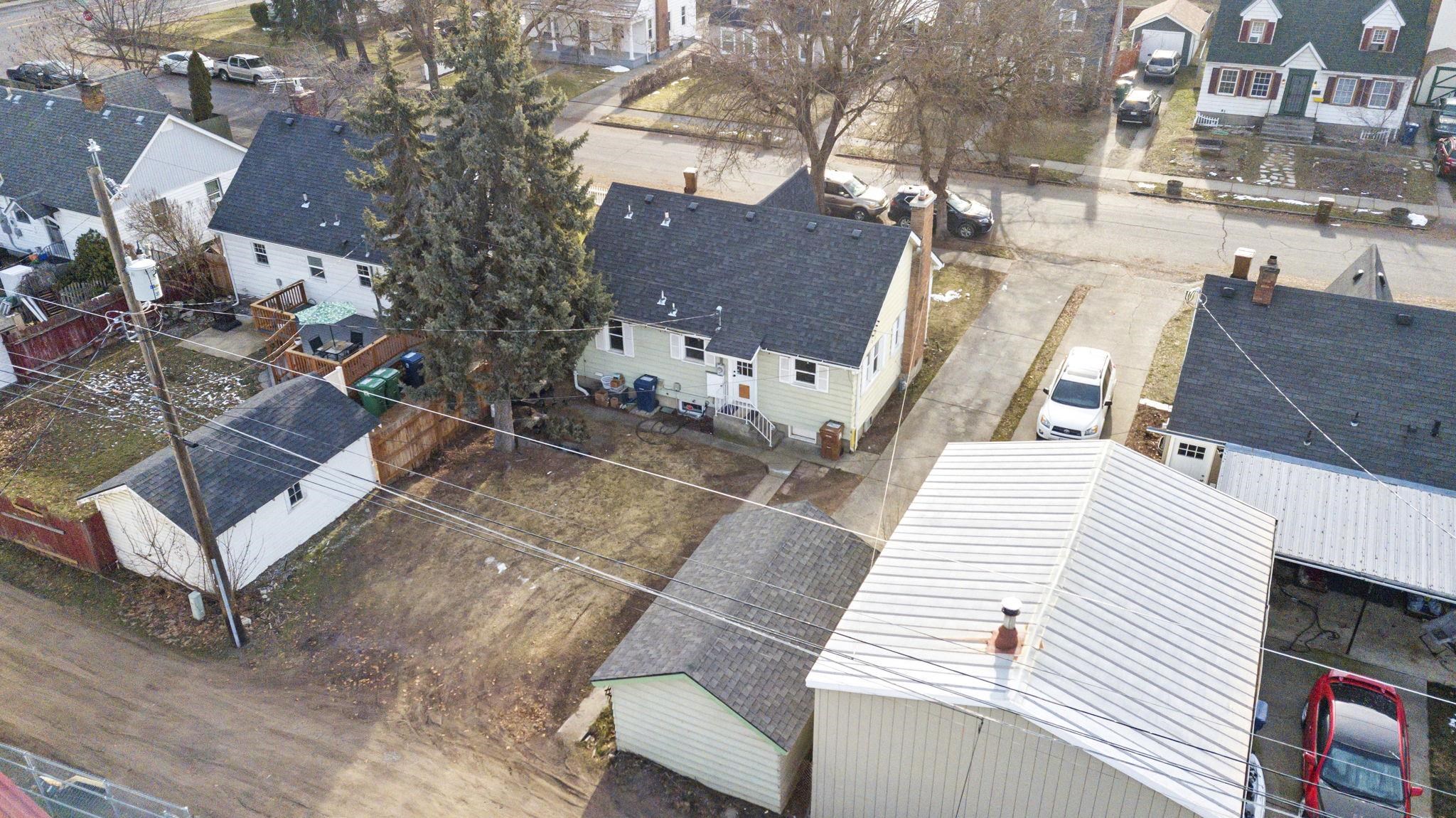 407 E HOFFMAN Ave - Photo 7