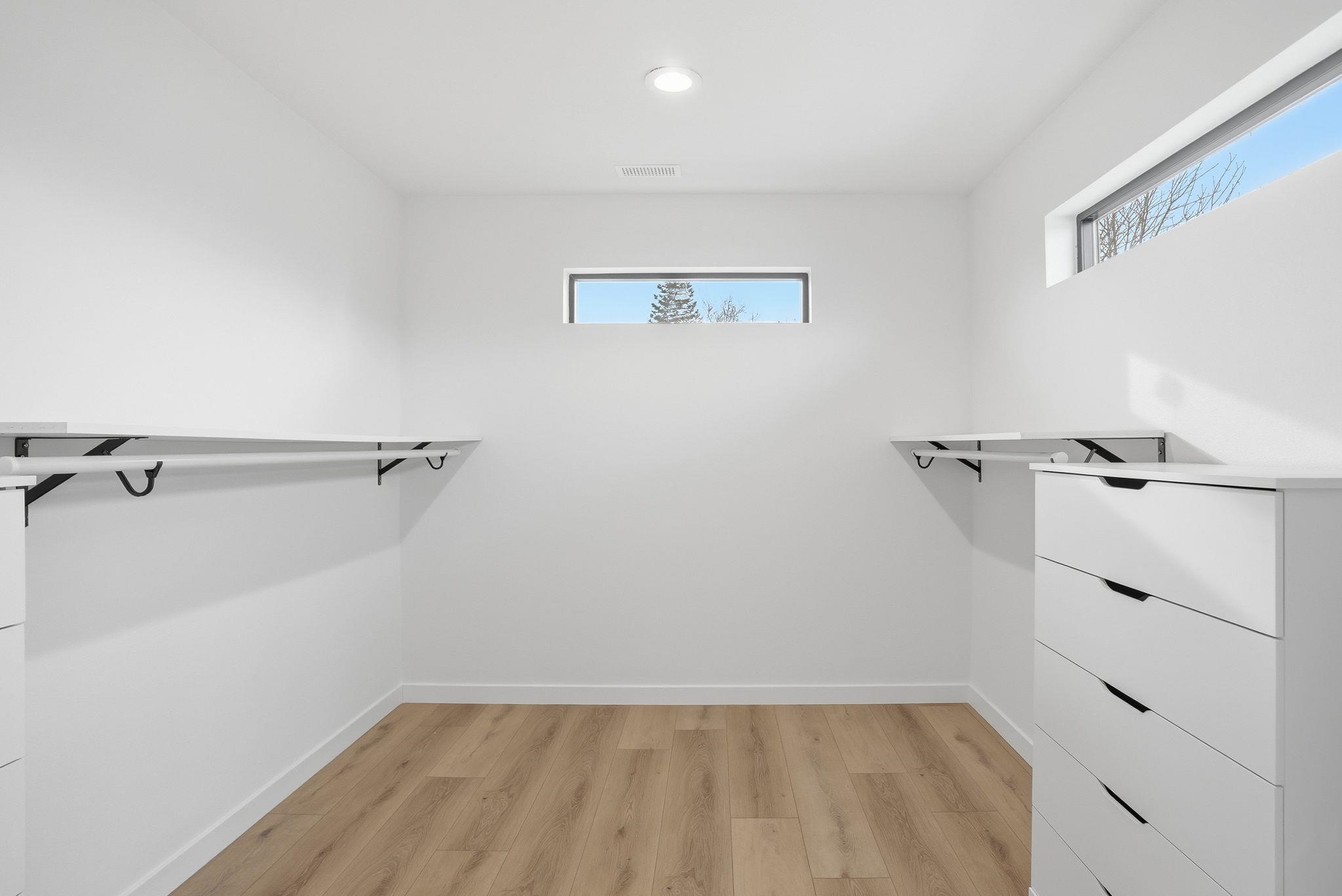 4216 N Silas Dr - Photo 19