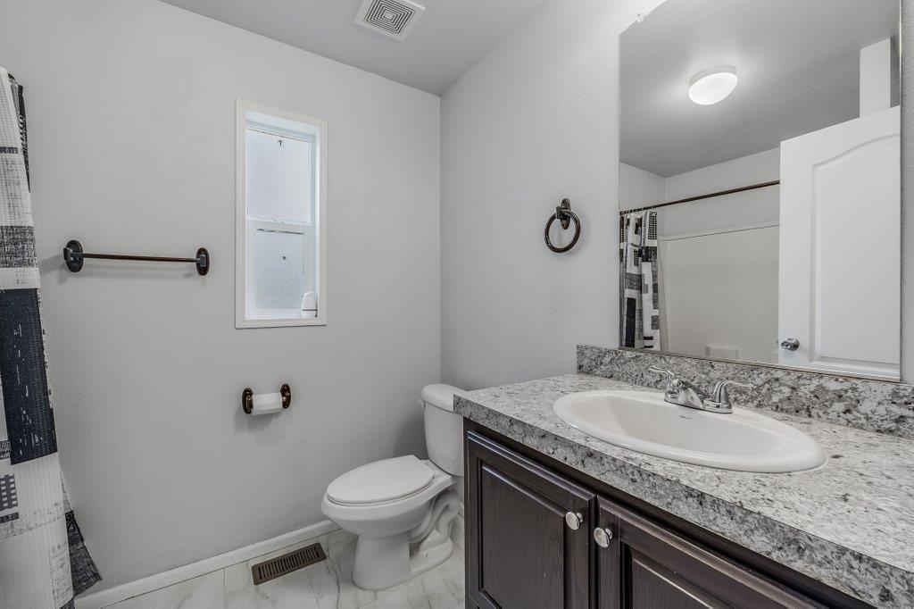 11920 E Mansfield Ave - Photo 14