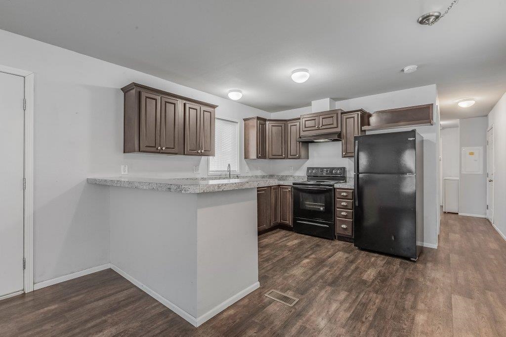 11920 E Mansfield Ave - Photo 7