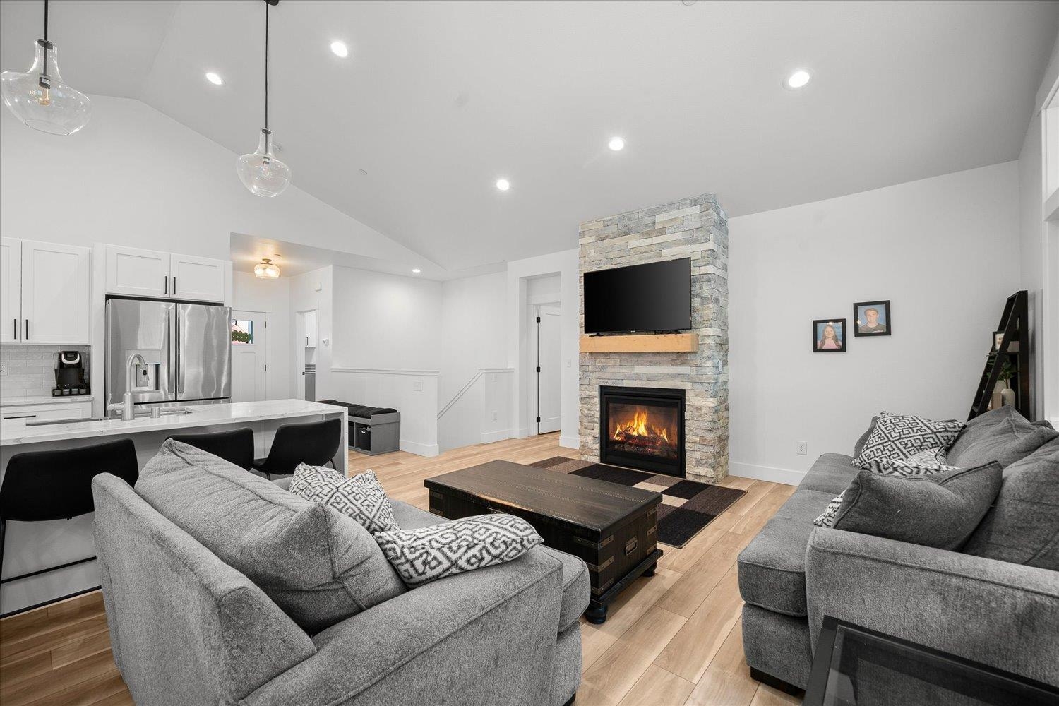 4110 S Sundown Dr - Photo 3