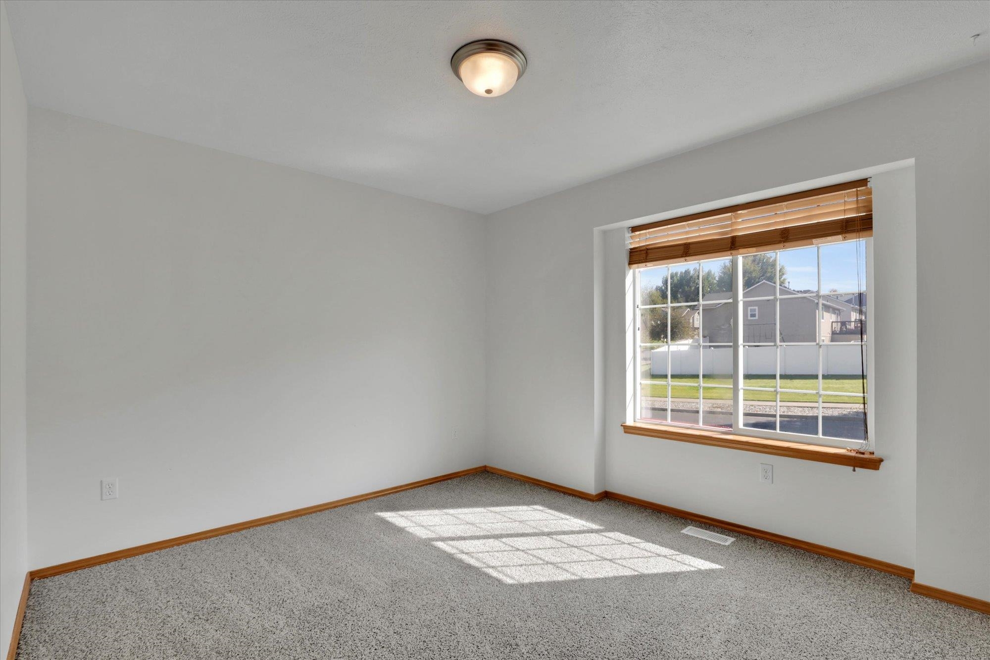 18215 E Crescent Dr - Photo 21