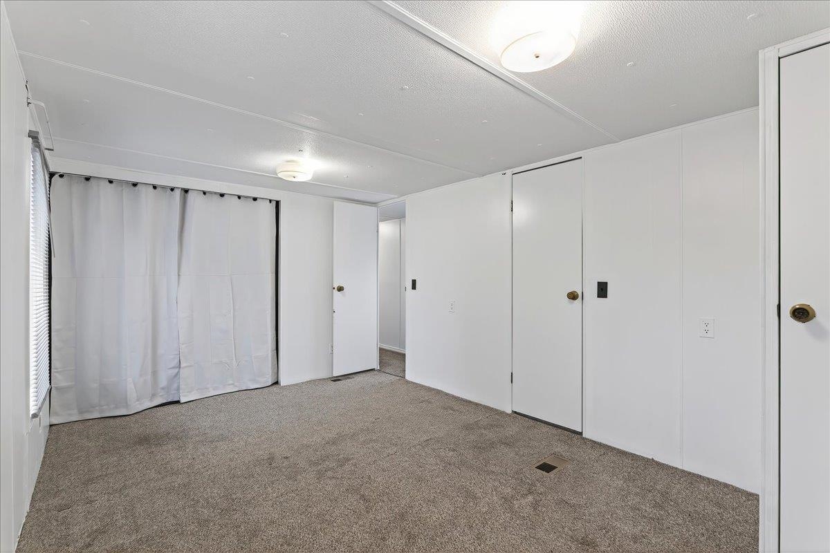3110 E Chattaroy Rd - Photo 16