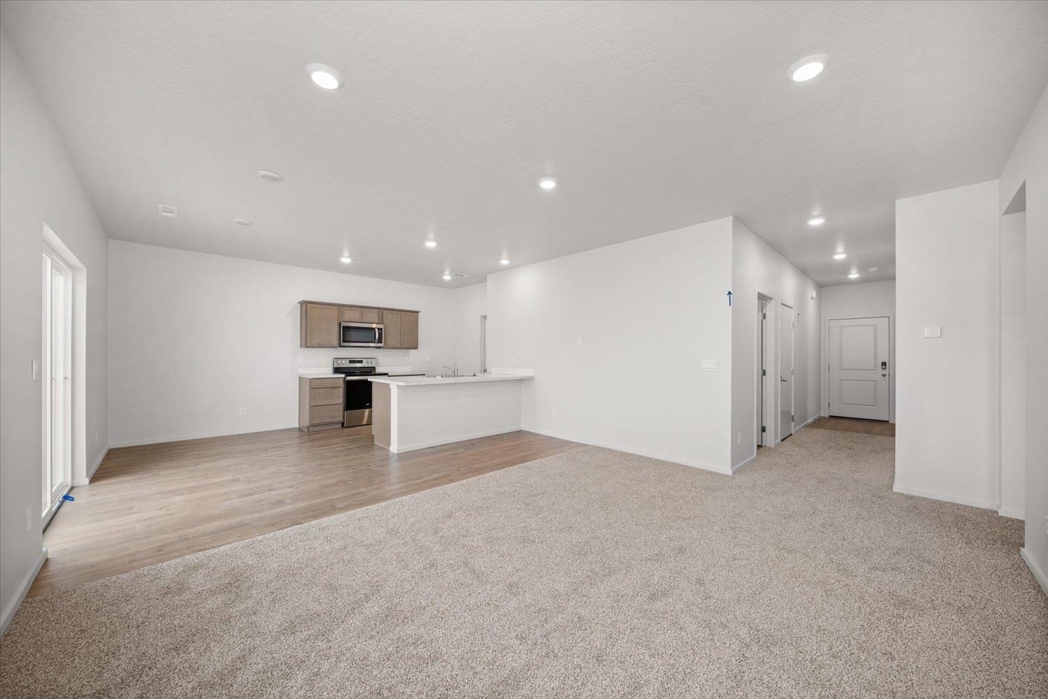 13433 W Crosswinds Ave - Photo 3