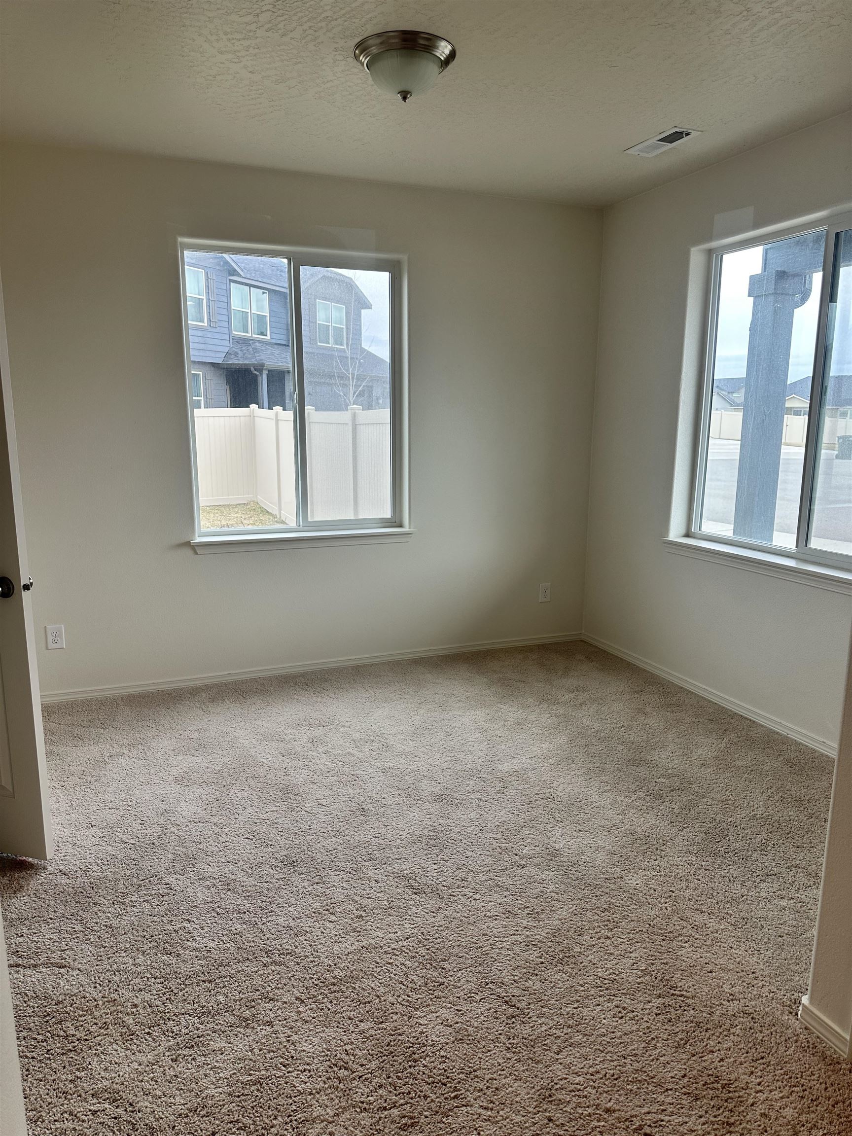 735 Grouse Ct - Photo 30