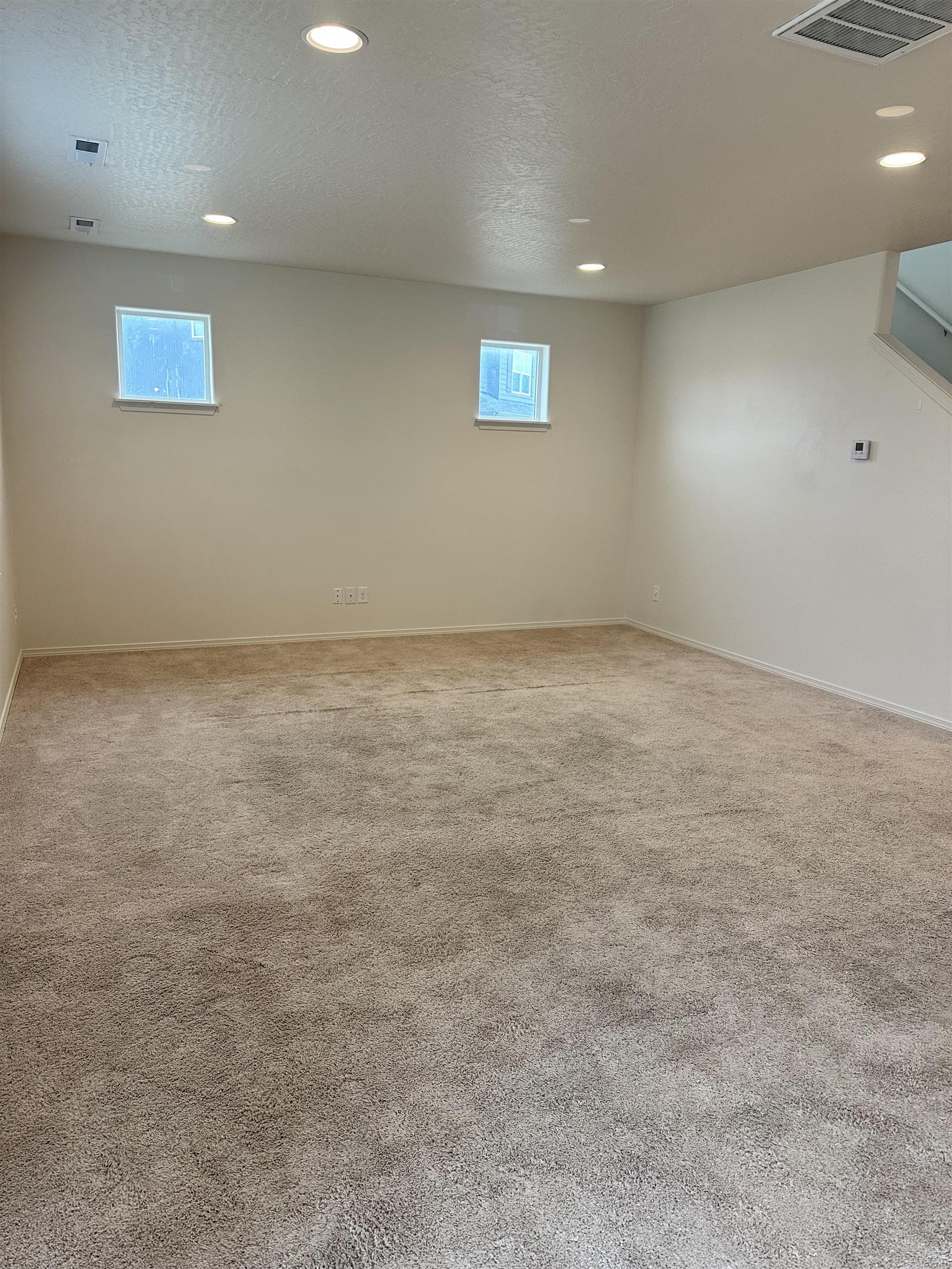 735 Grouse Ct - Photo 32