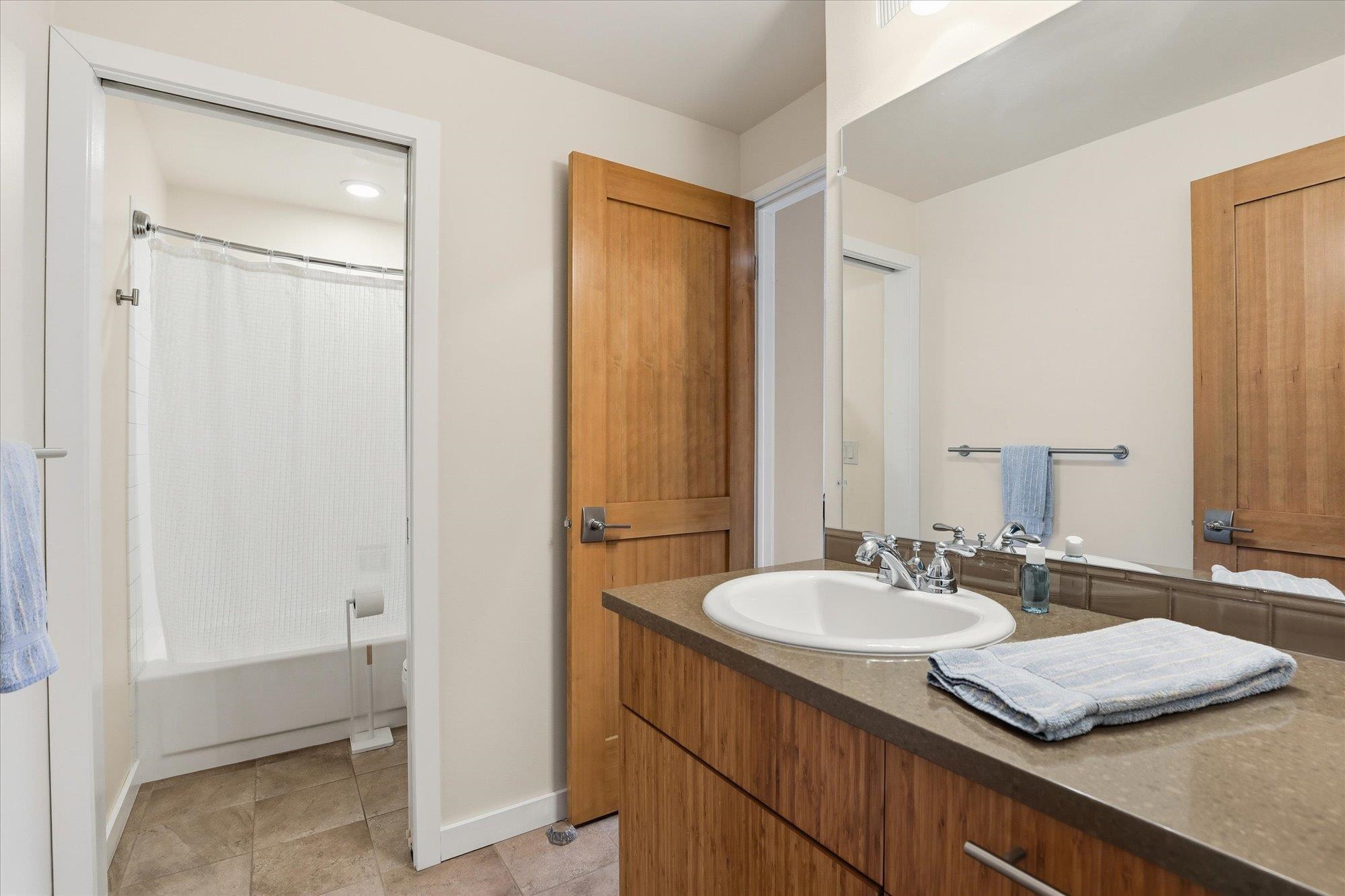 1310 E 56th Ave - Photo 23