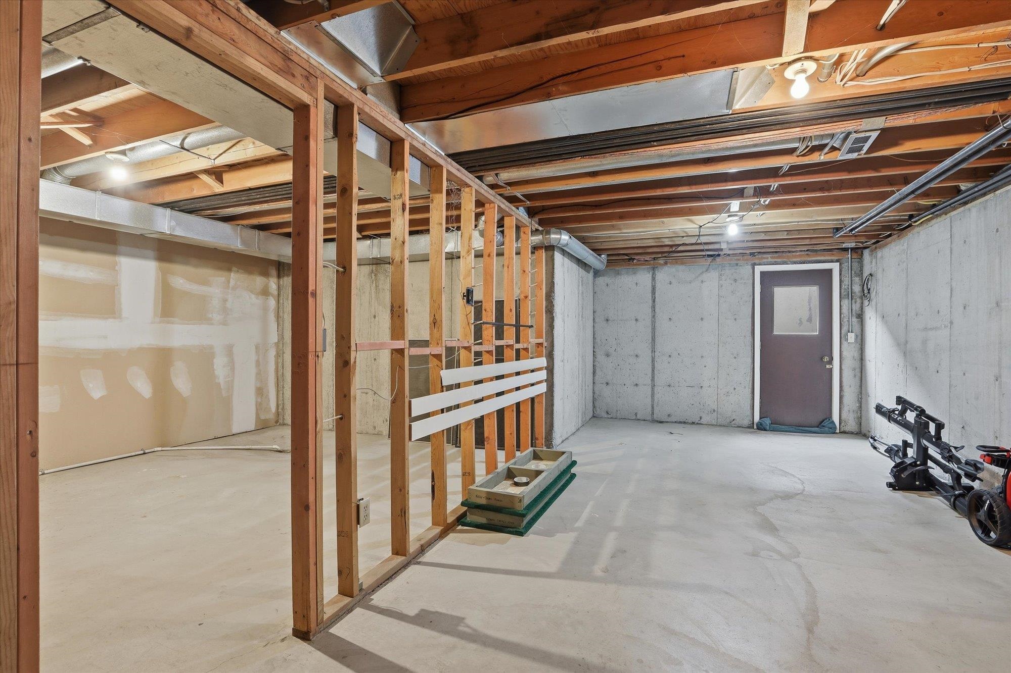 1310 E 56th Ave - Photo 25