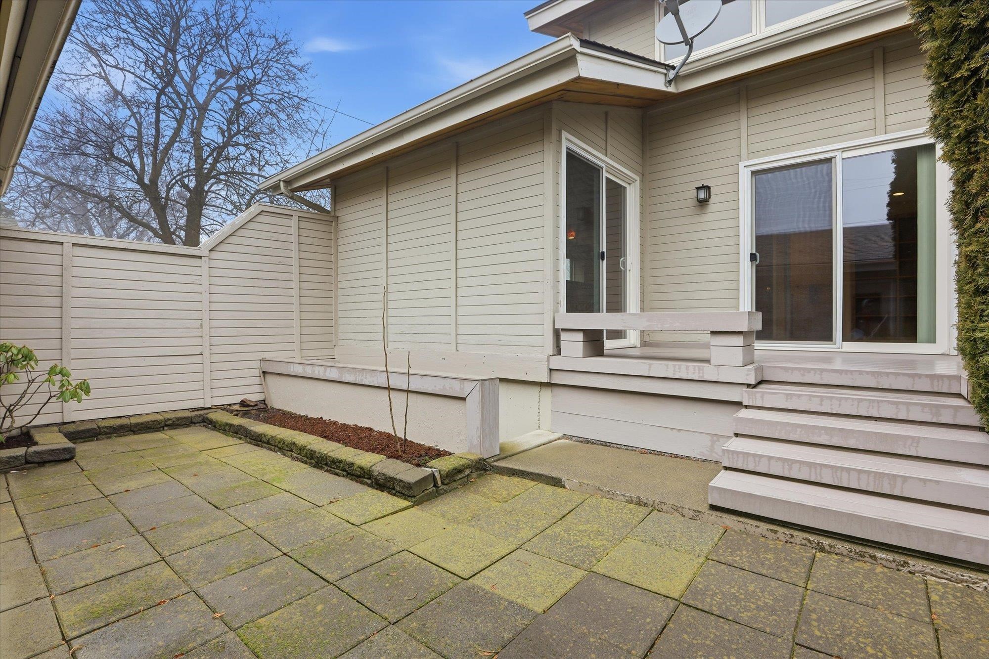 1310 E 56th Ave - Photo 33