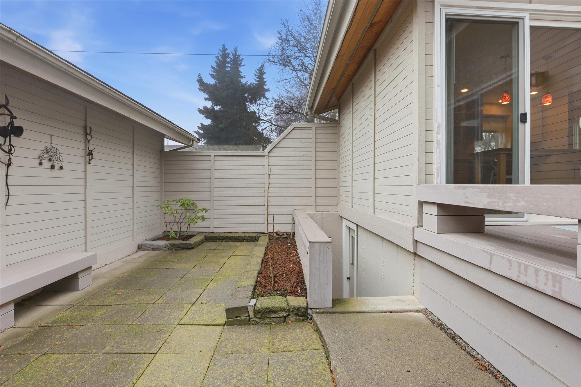 1310 E 56th Ave - Photo 34