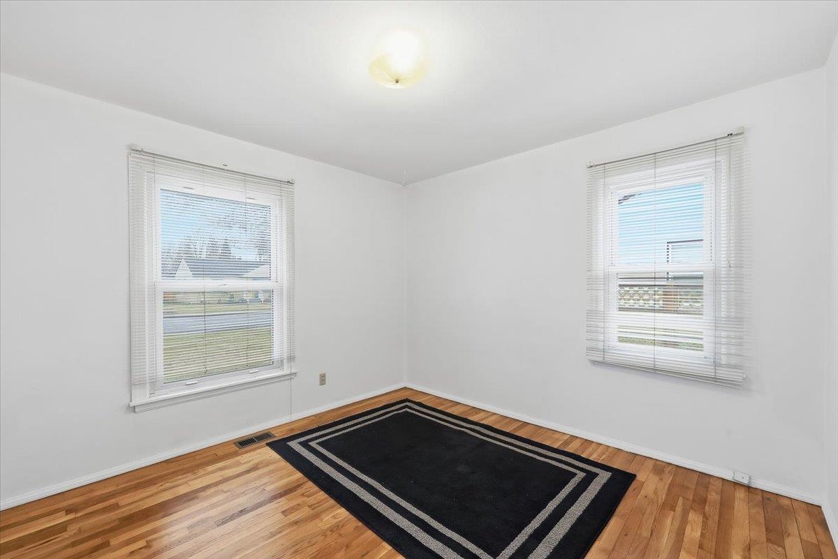 513 E Dave Ct - Photo 10