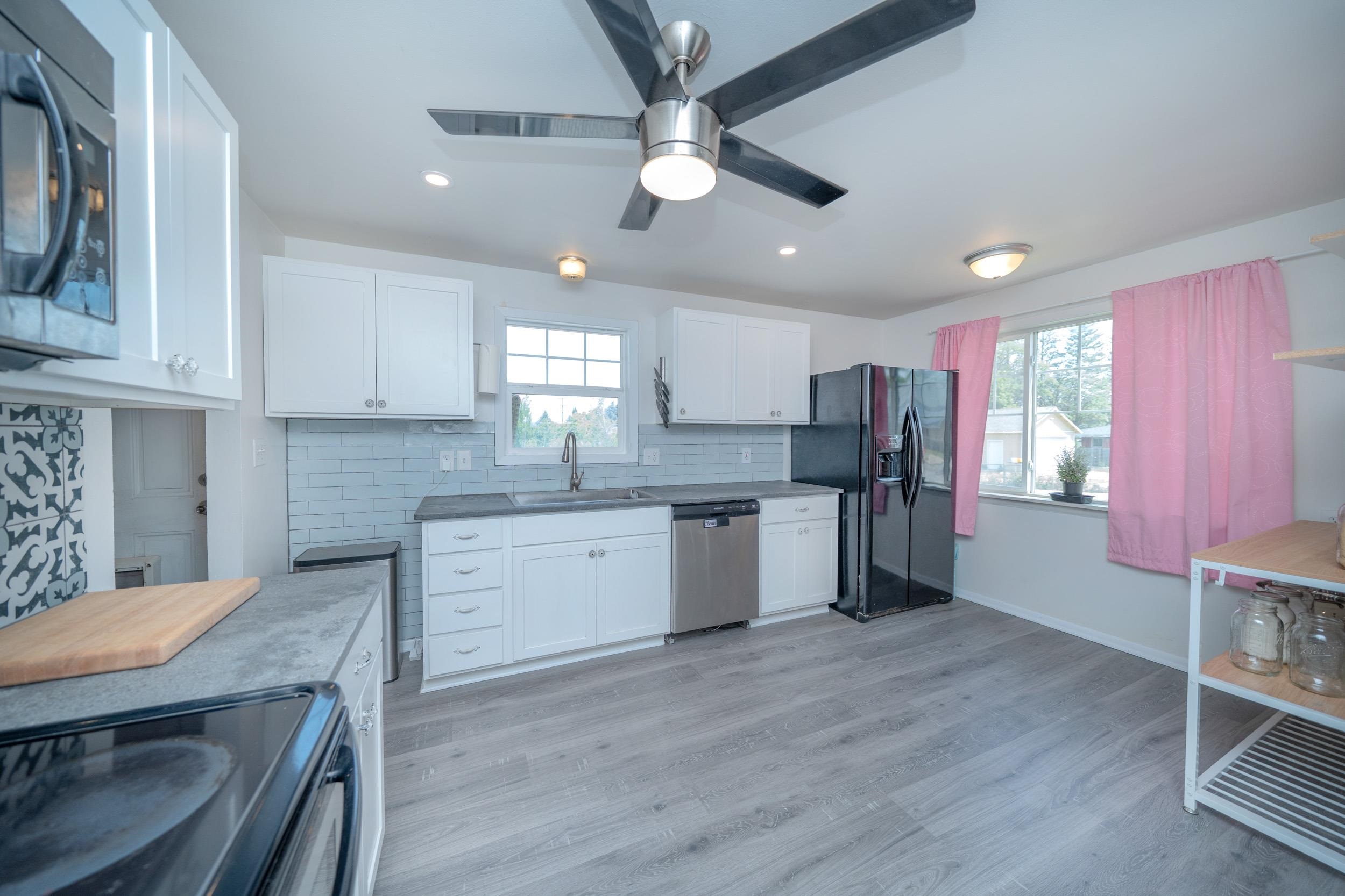 512 S Thierman Rd - Photo 12