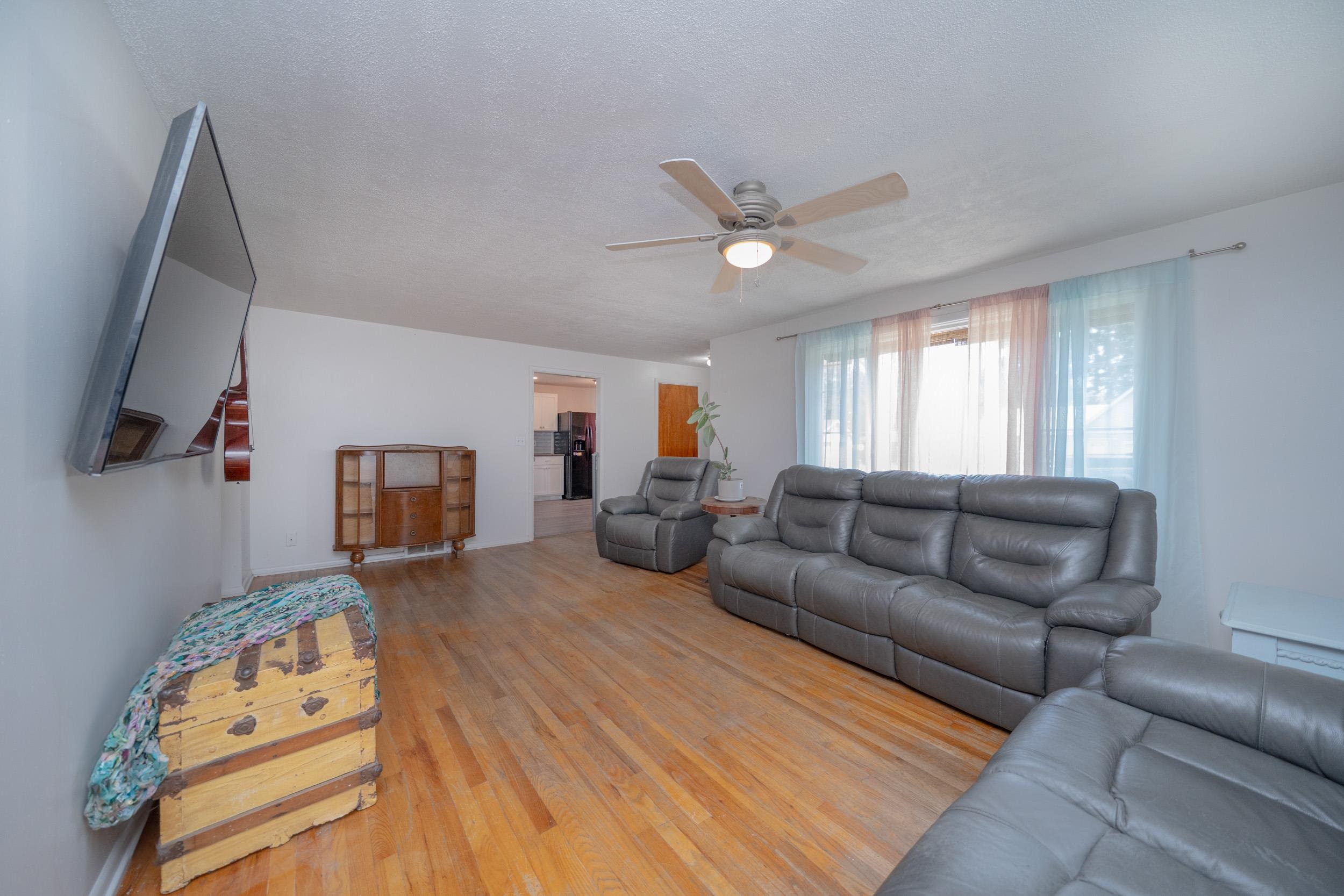 512 S Thierman Rd - Photo 9