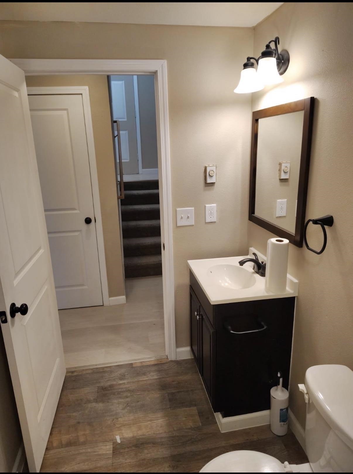 1119 W Augusta Ave - Photo 9