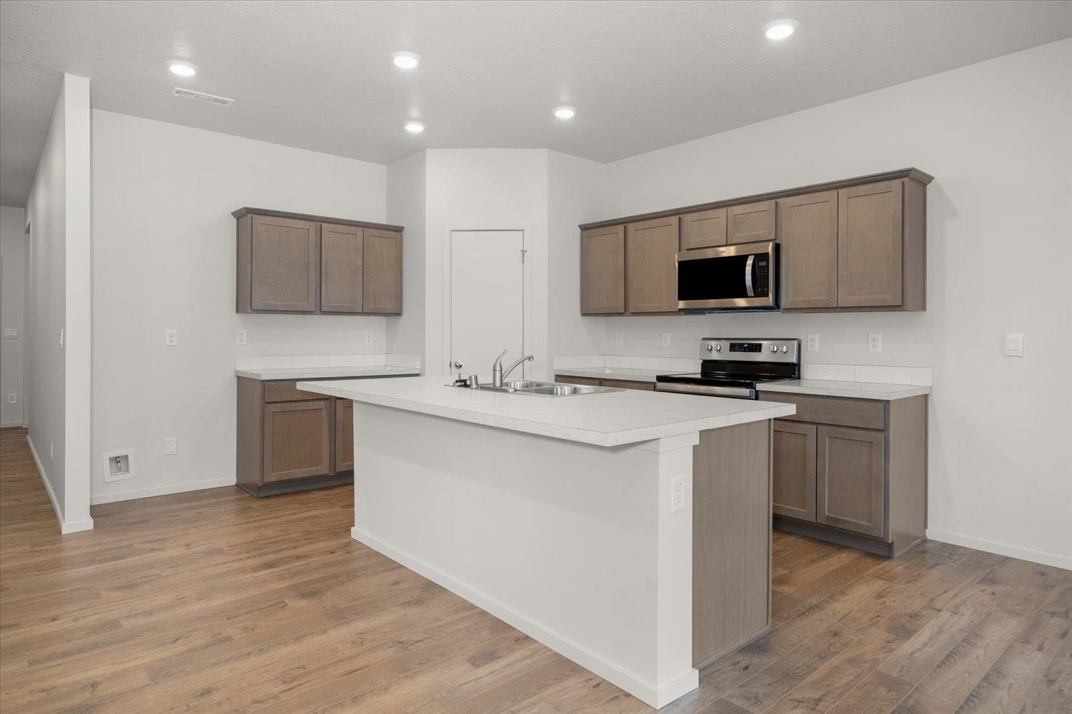 5864 S Zabo Rd - Photo 4
