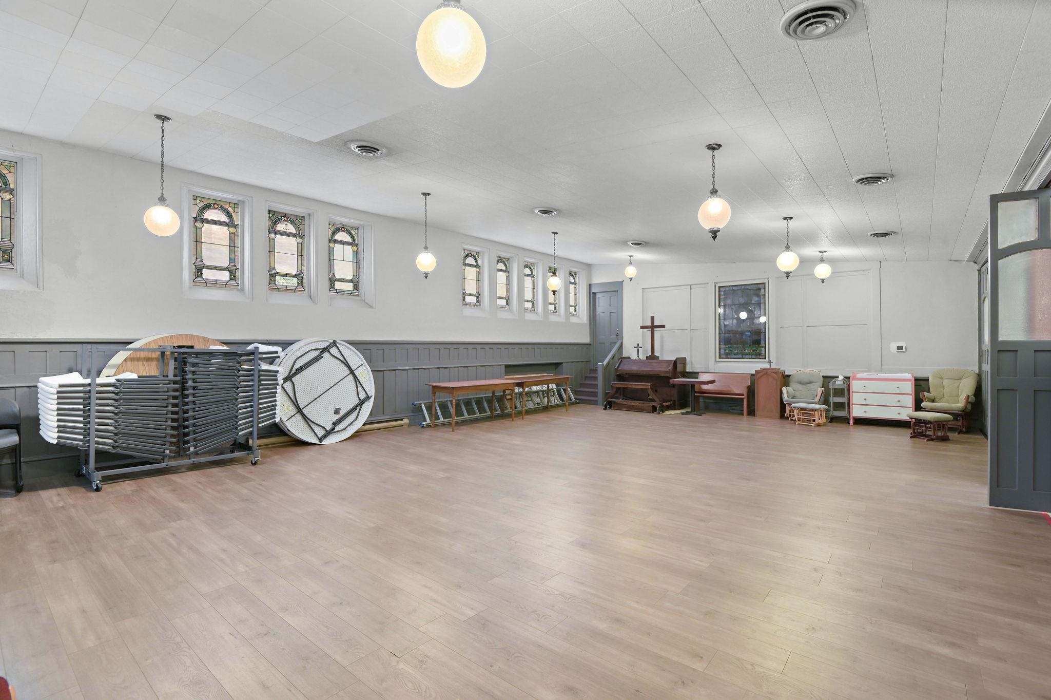 518 W 3rd Ave - Photo 24