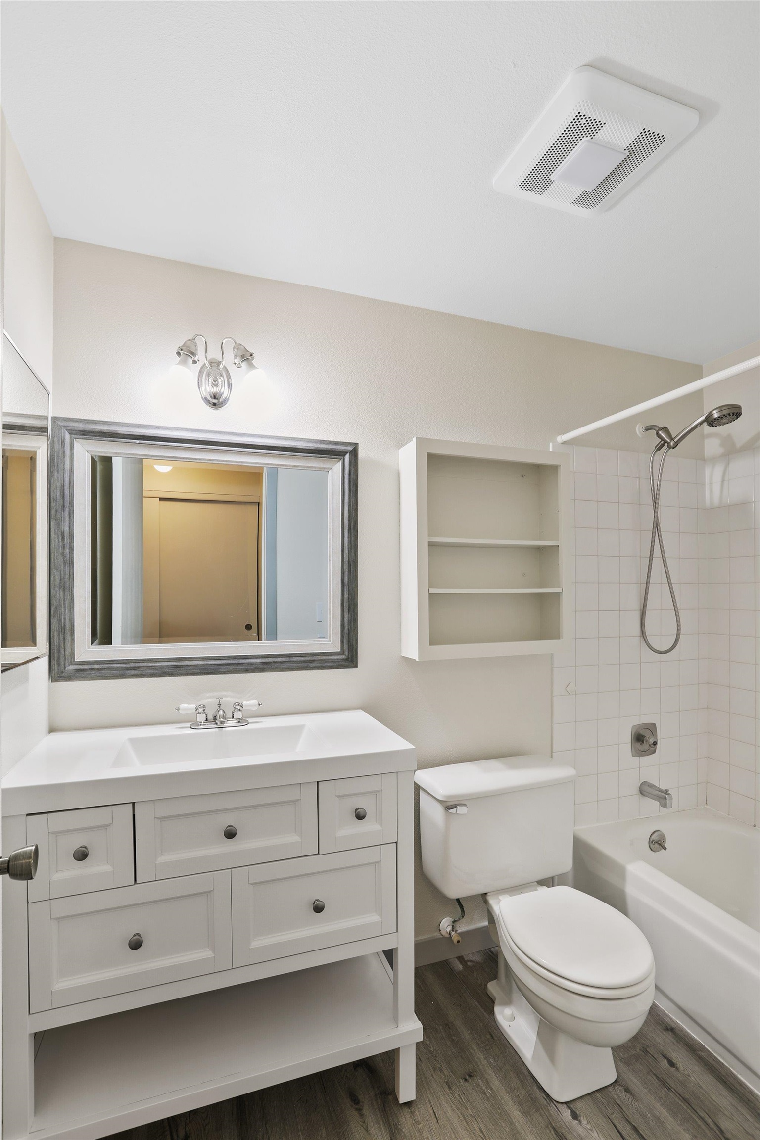 6007 E 6th W9 Ave - Photo 5