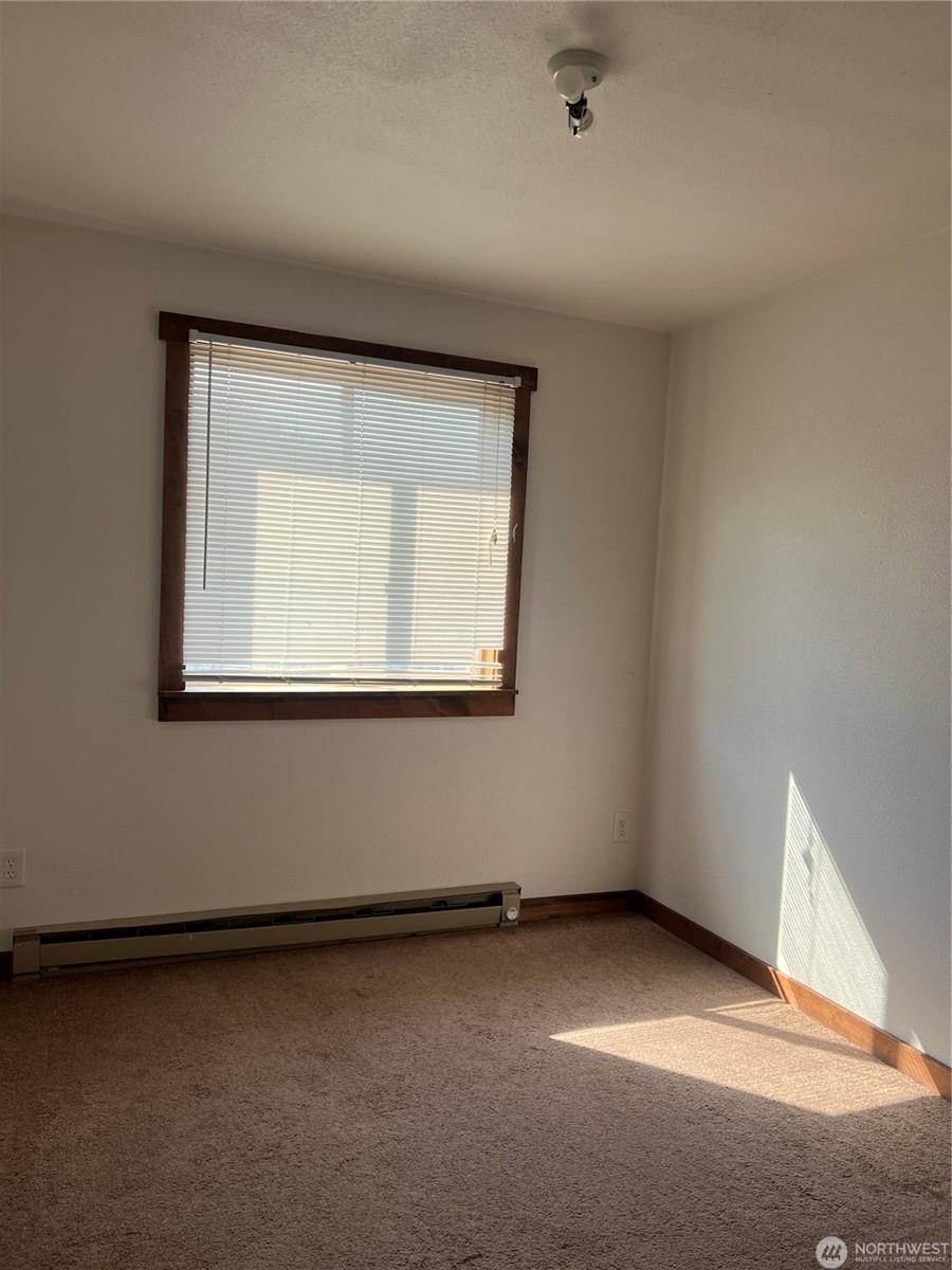 124 Main St - Photo 9