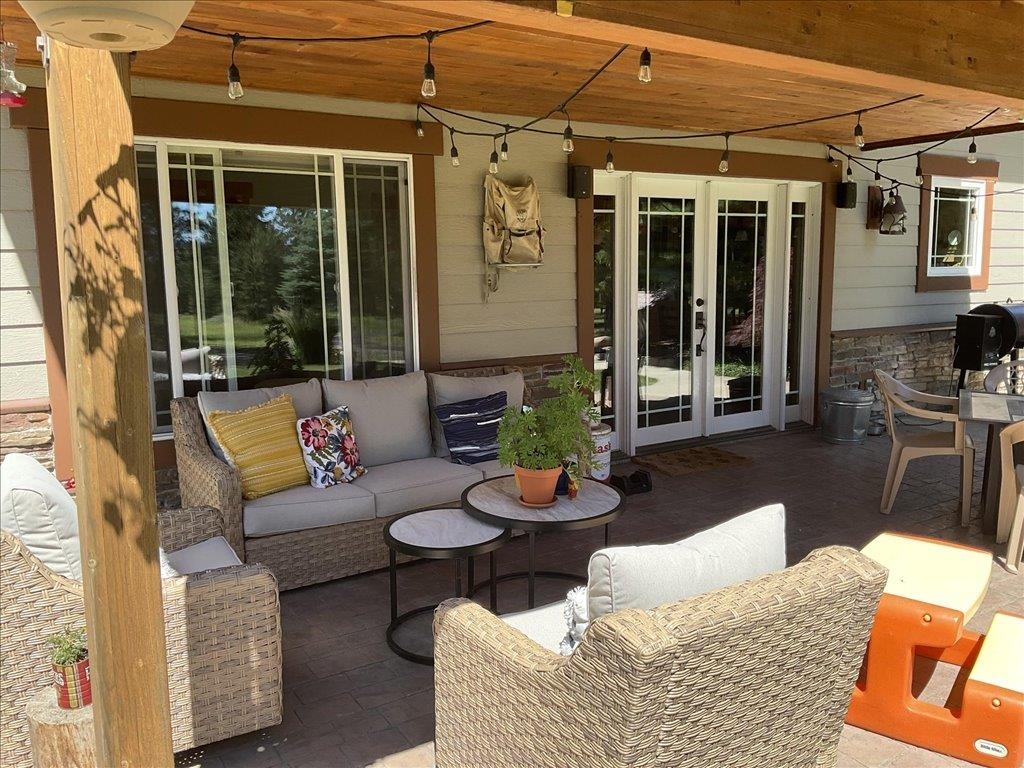 33521 N CHARBY Ln - Photo 25