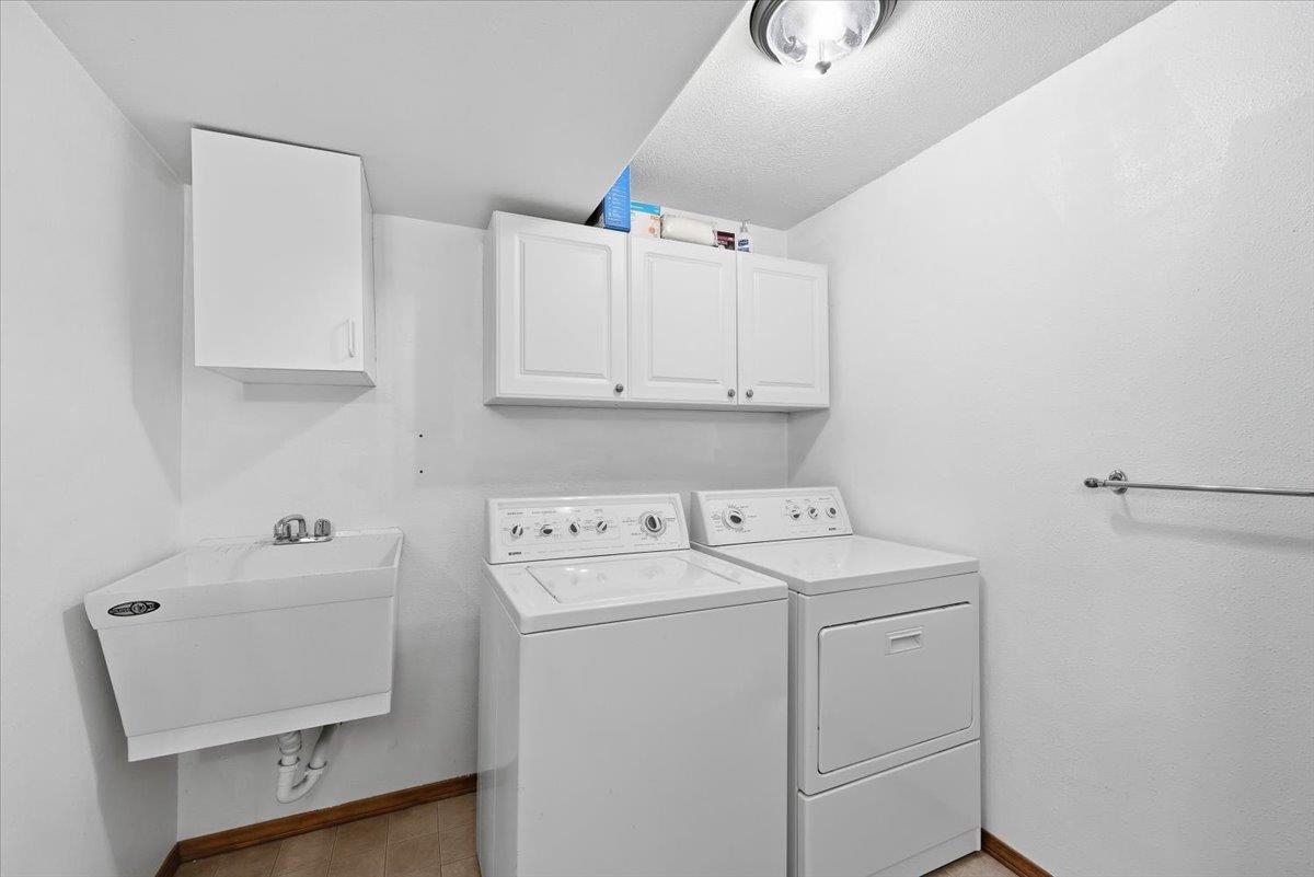 23014 E Valleyway Ave - Photo 22