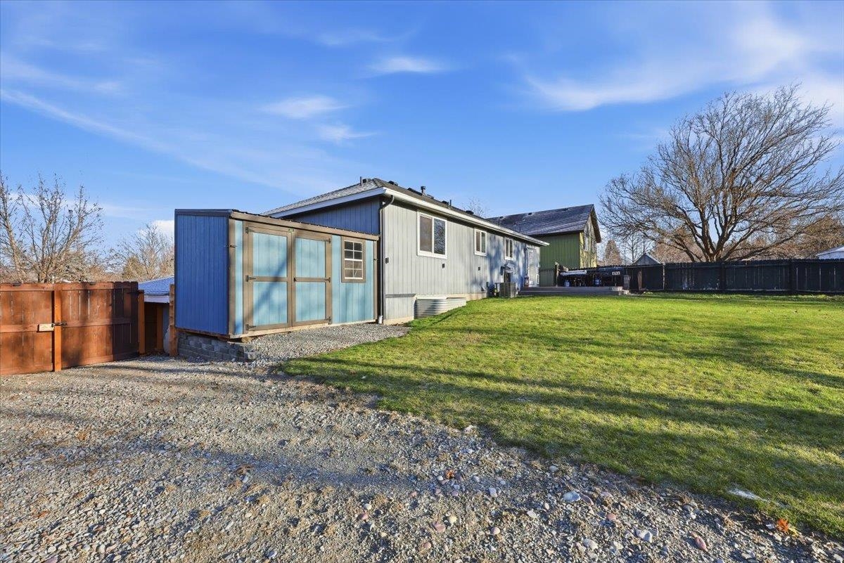 23014 E Valleyway Ave - Photo 26