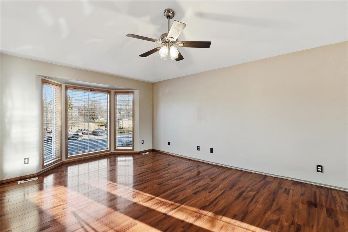 23014 E Valleyway Ave - Photo 5
