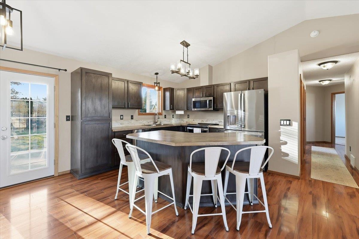 23014 E Valleyway Ave - Photo 8
