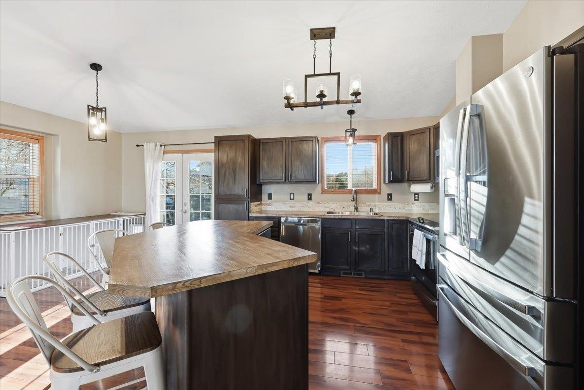 23014 E Valleyway Ave - Photo 9