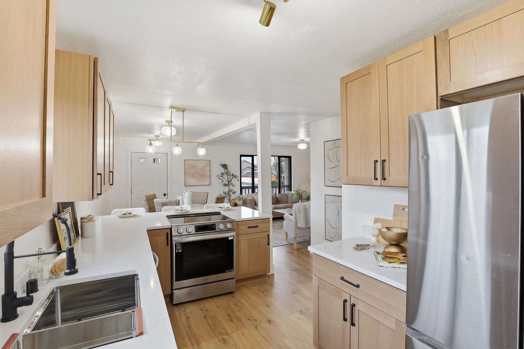 605 S Bowdish Rd - Photo 13