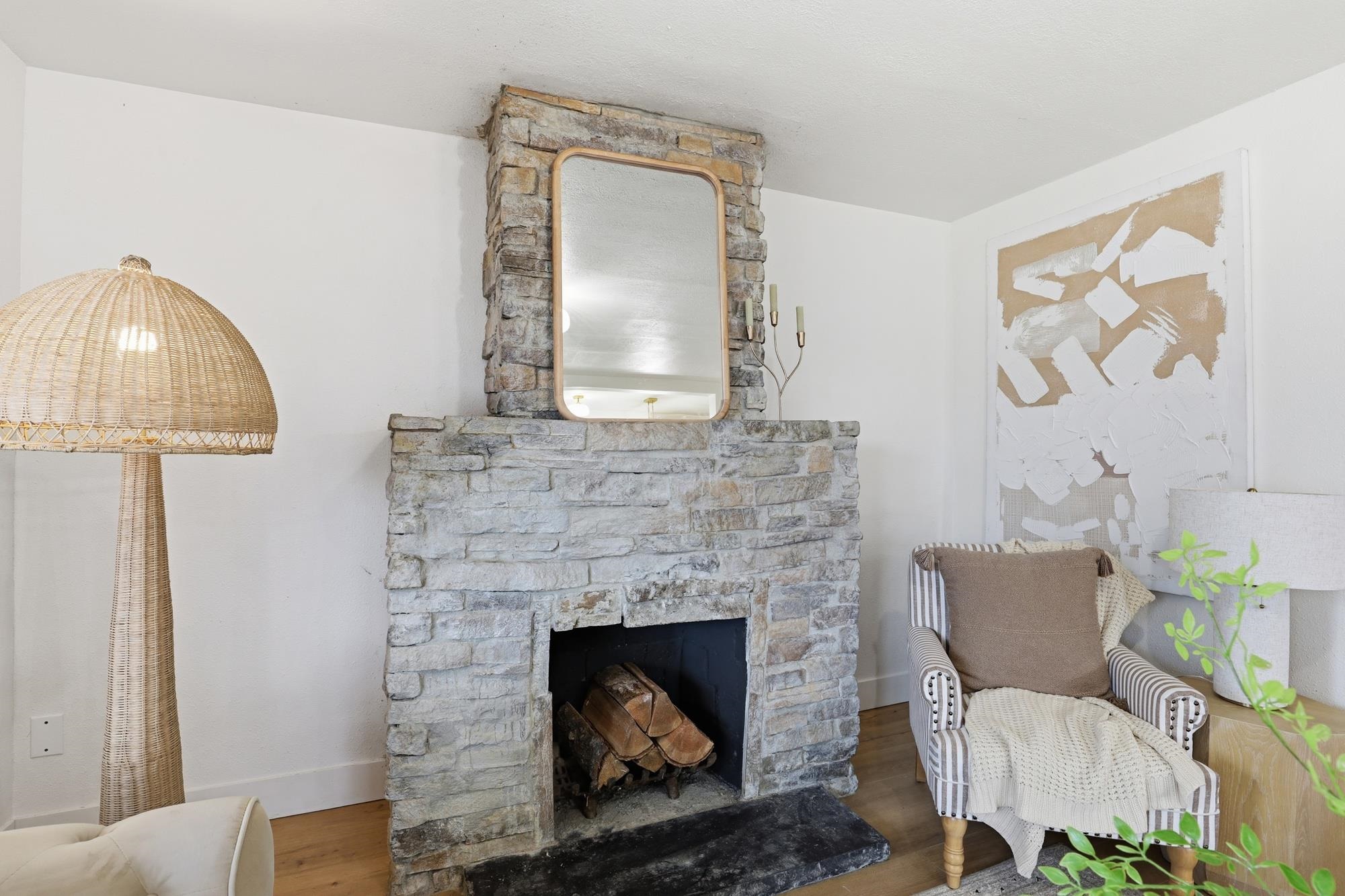 605 S Bowdish Rd - Photo 4