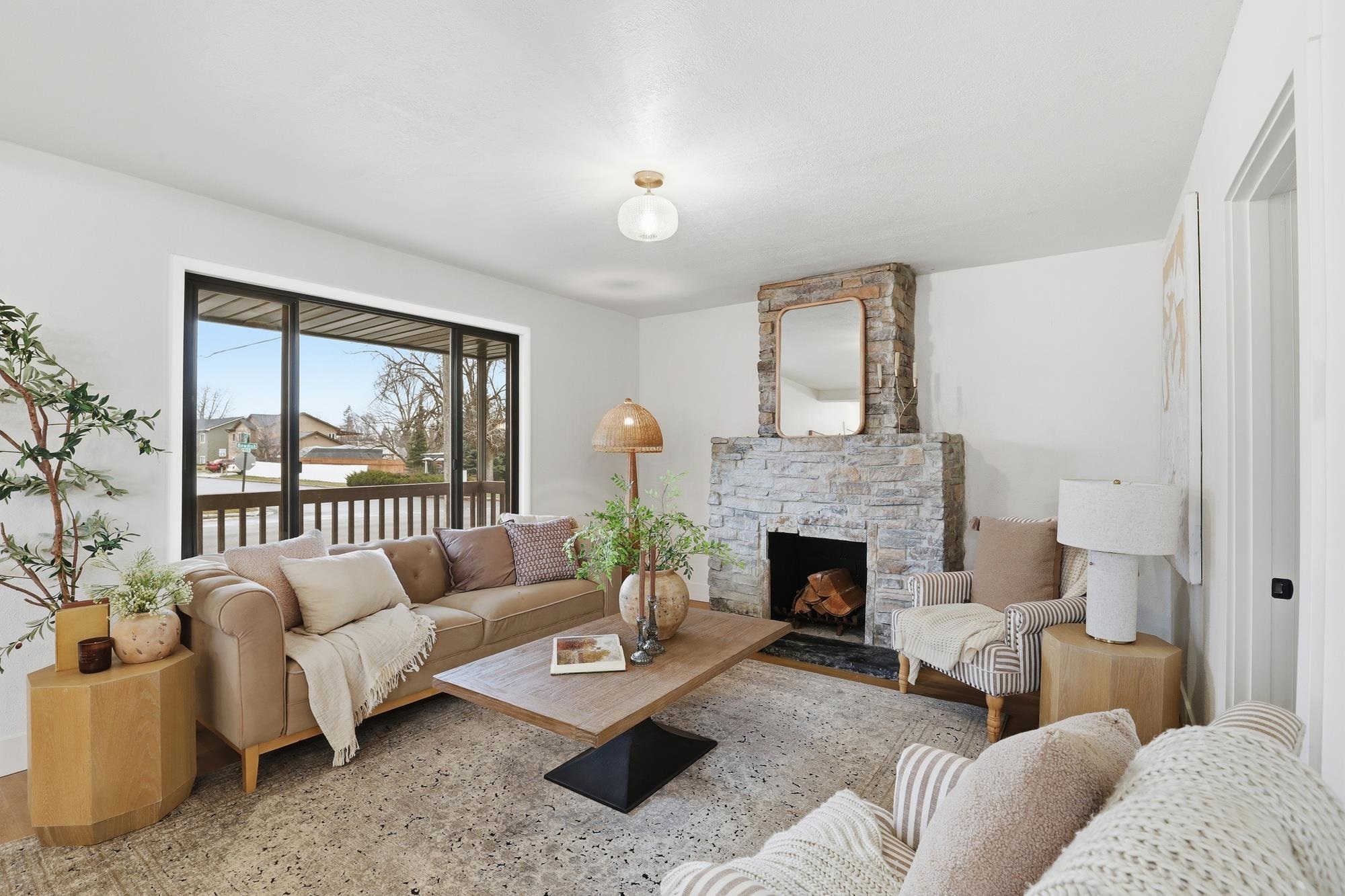 605 S Bowdish Rd - Photo 5