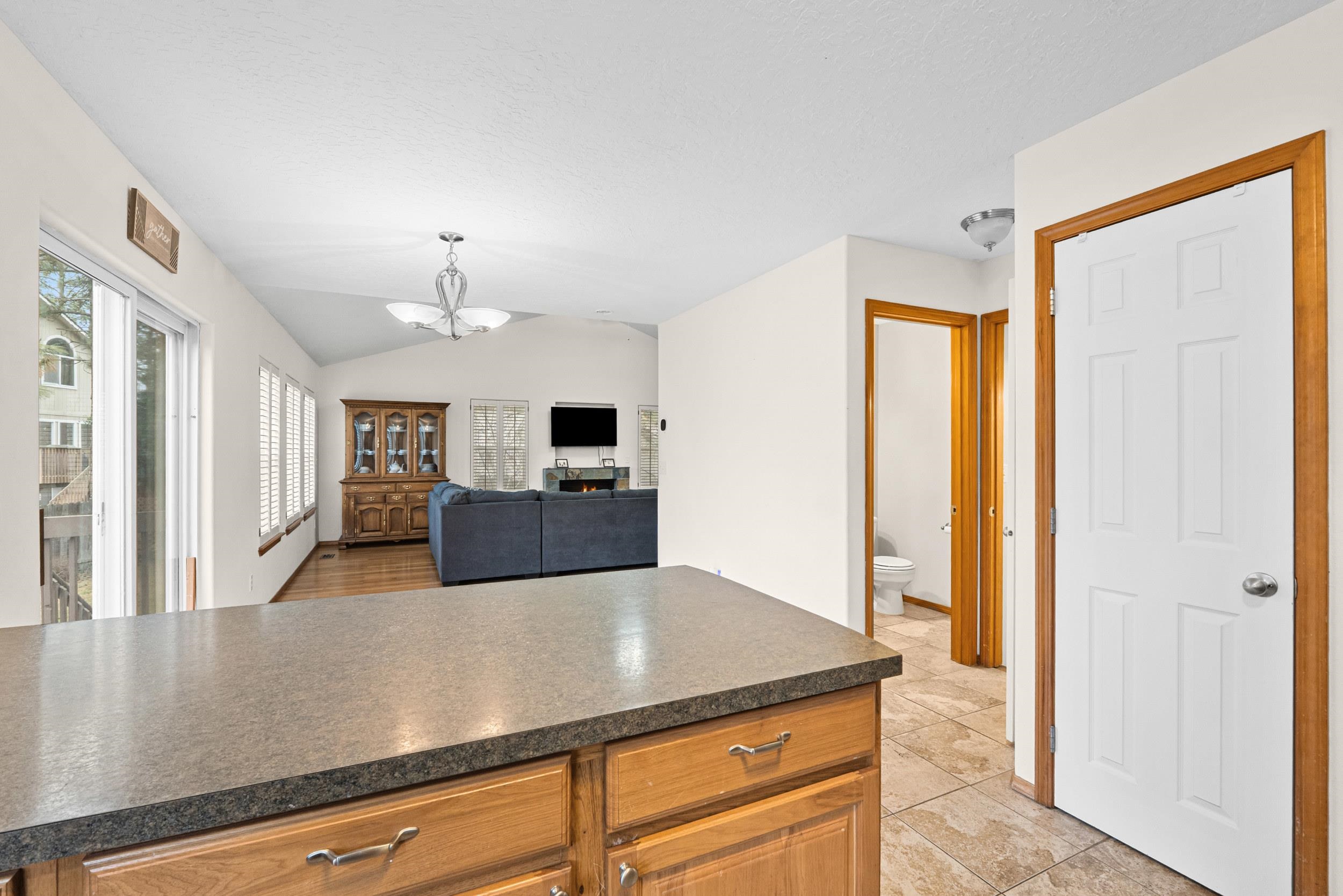 8205 E Sommerset Dr - Photo 10