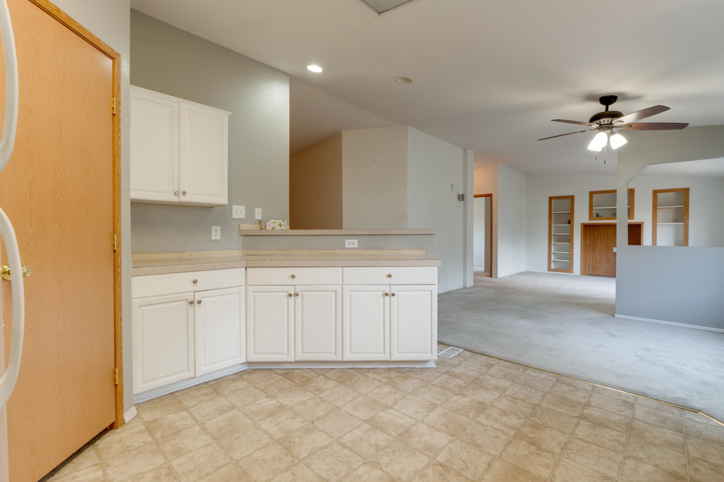 3110 E Chattaroy Rd - Photo 15