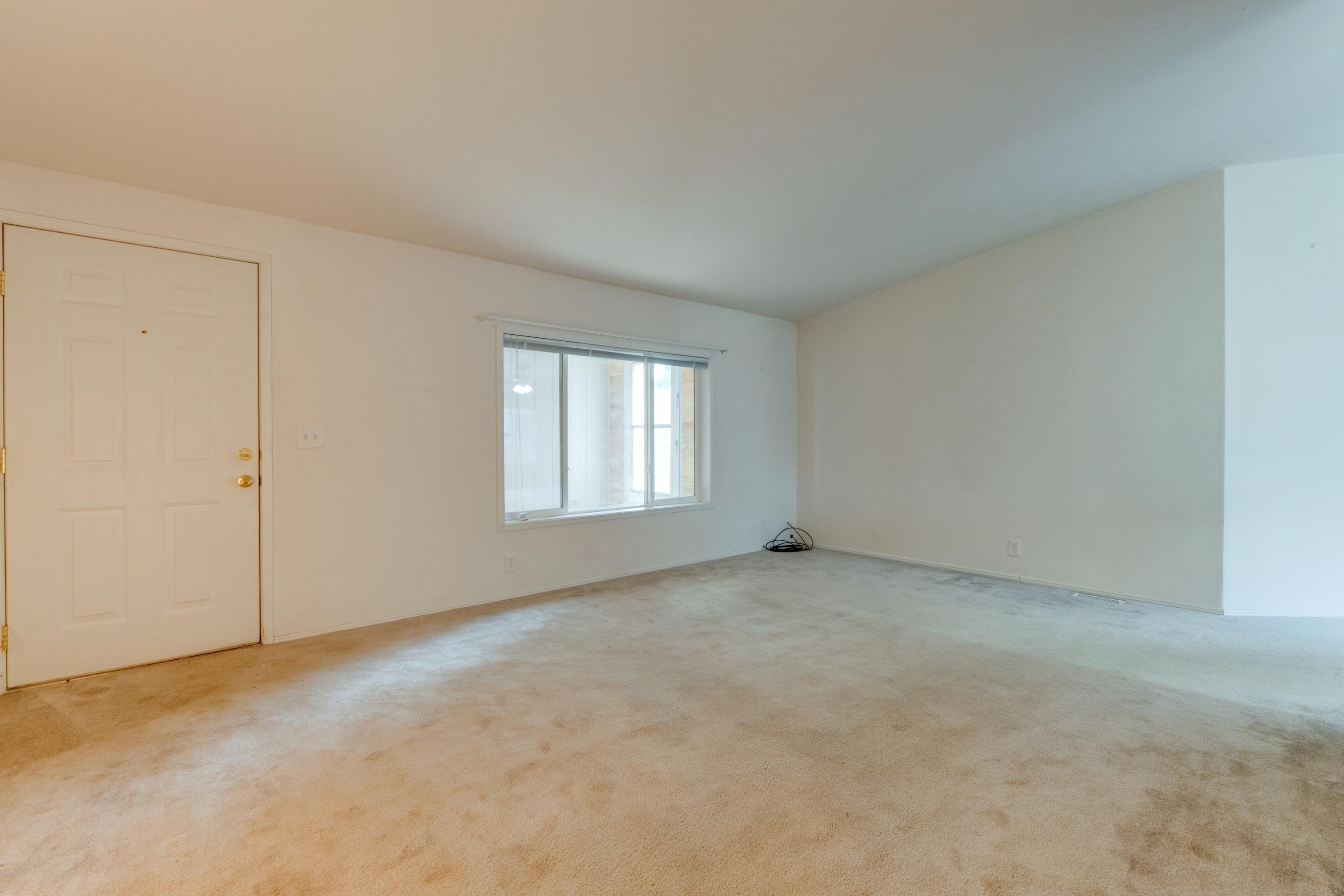 3110 E Chattaroy Rd - Photo 7