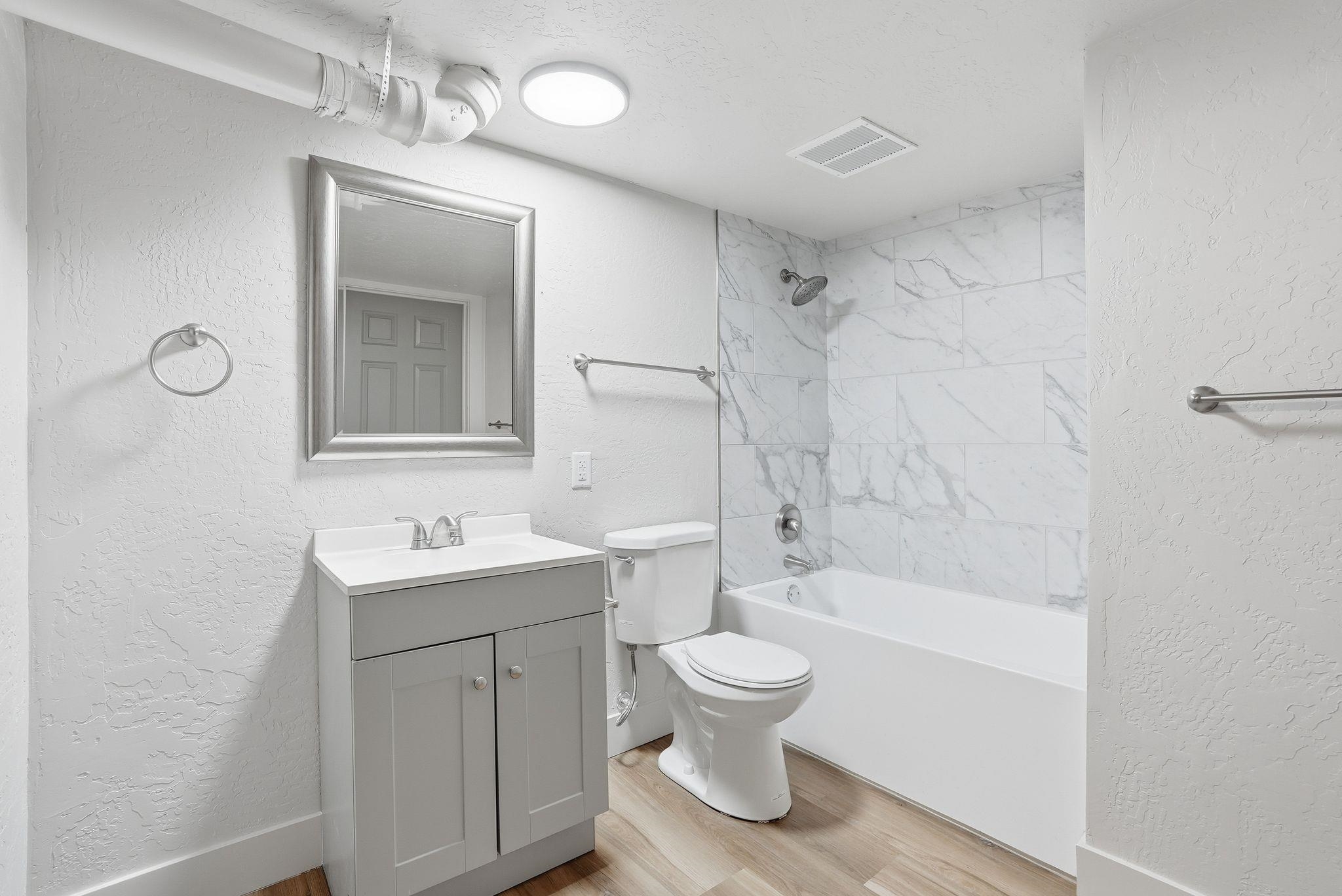 3027 W Rowan Ave - Photo 18
