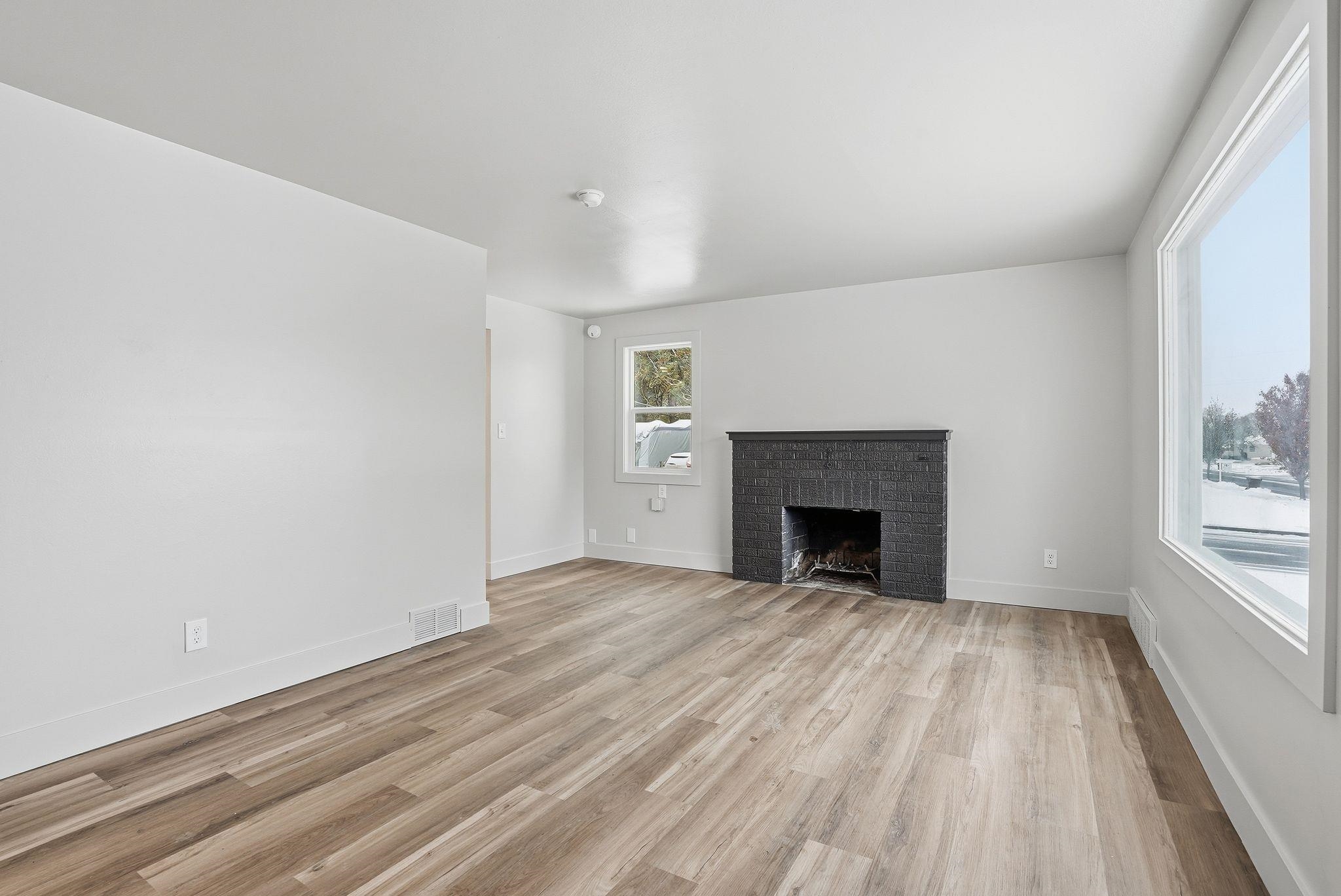 3027 W Rowan Ave - Photo 20