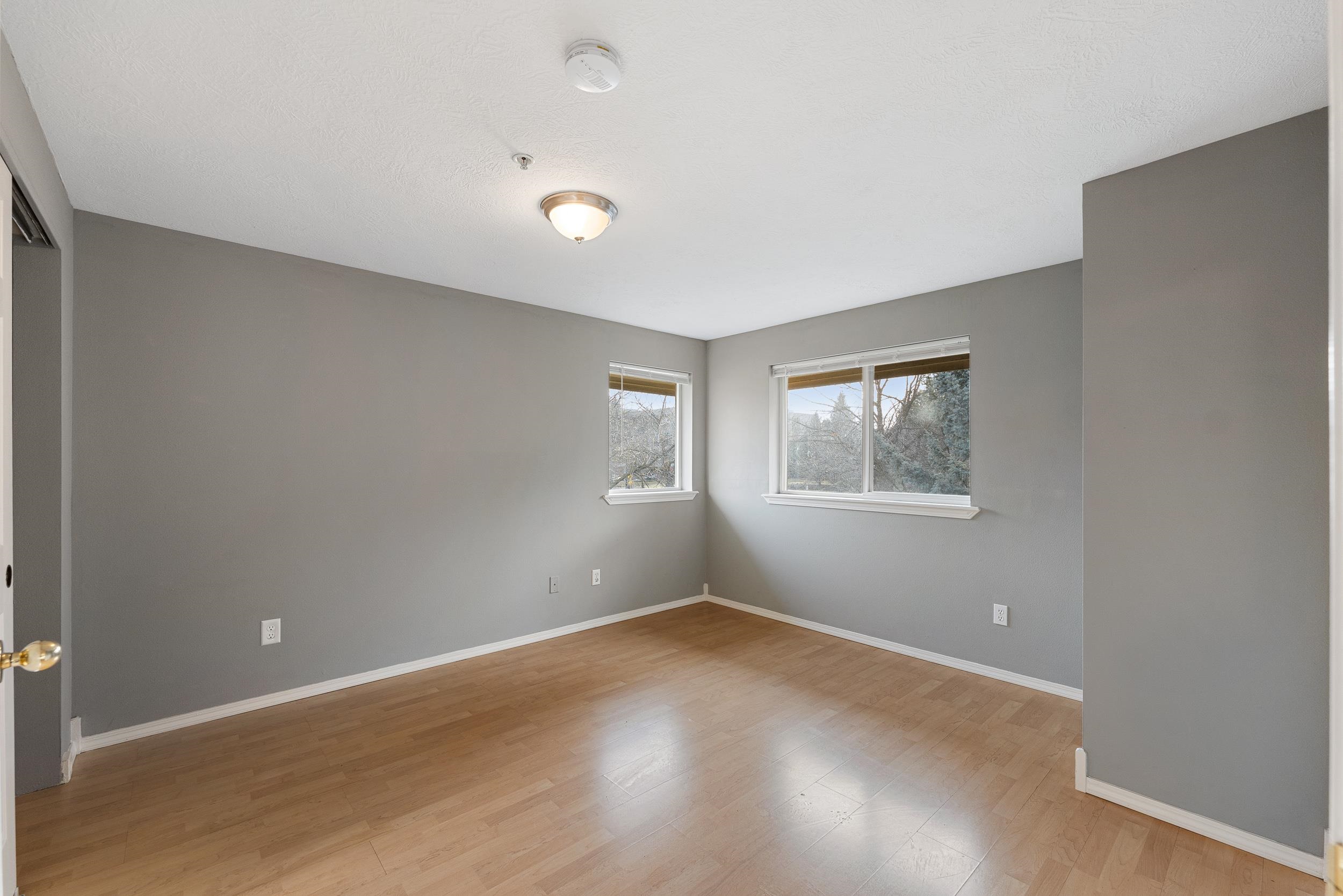 639 N Riverpoint Blvd - Photo 14